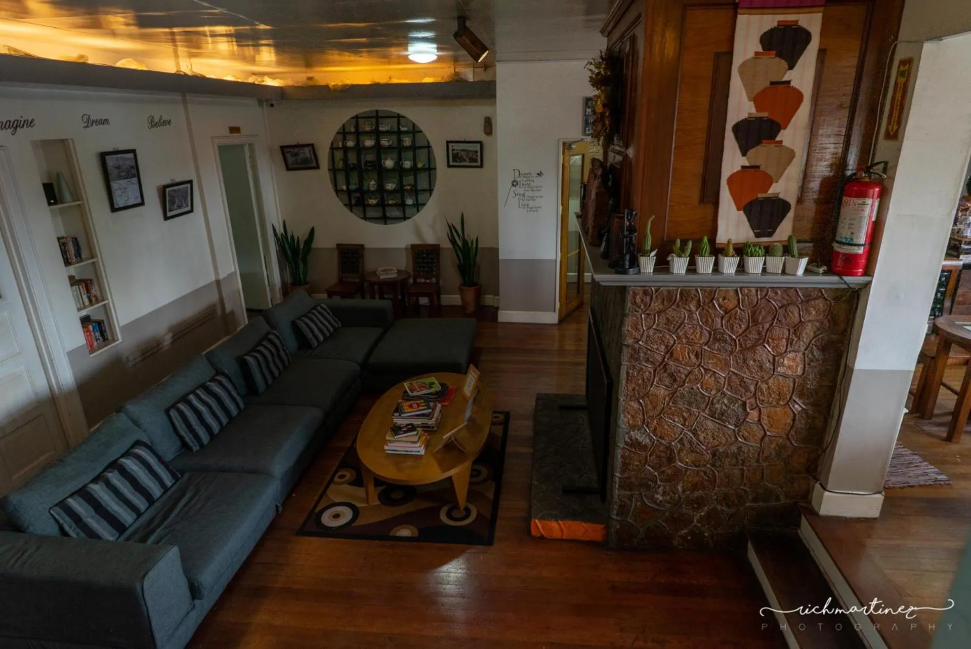 Living room in Old Orangewood Bed & Breakfast