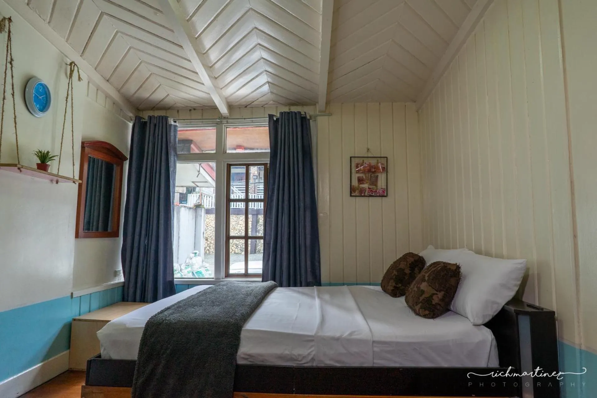 Photo of the whole room, Bed in Old Orangewood Bed & Breakfast