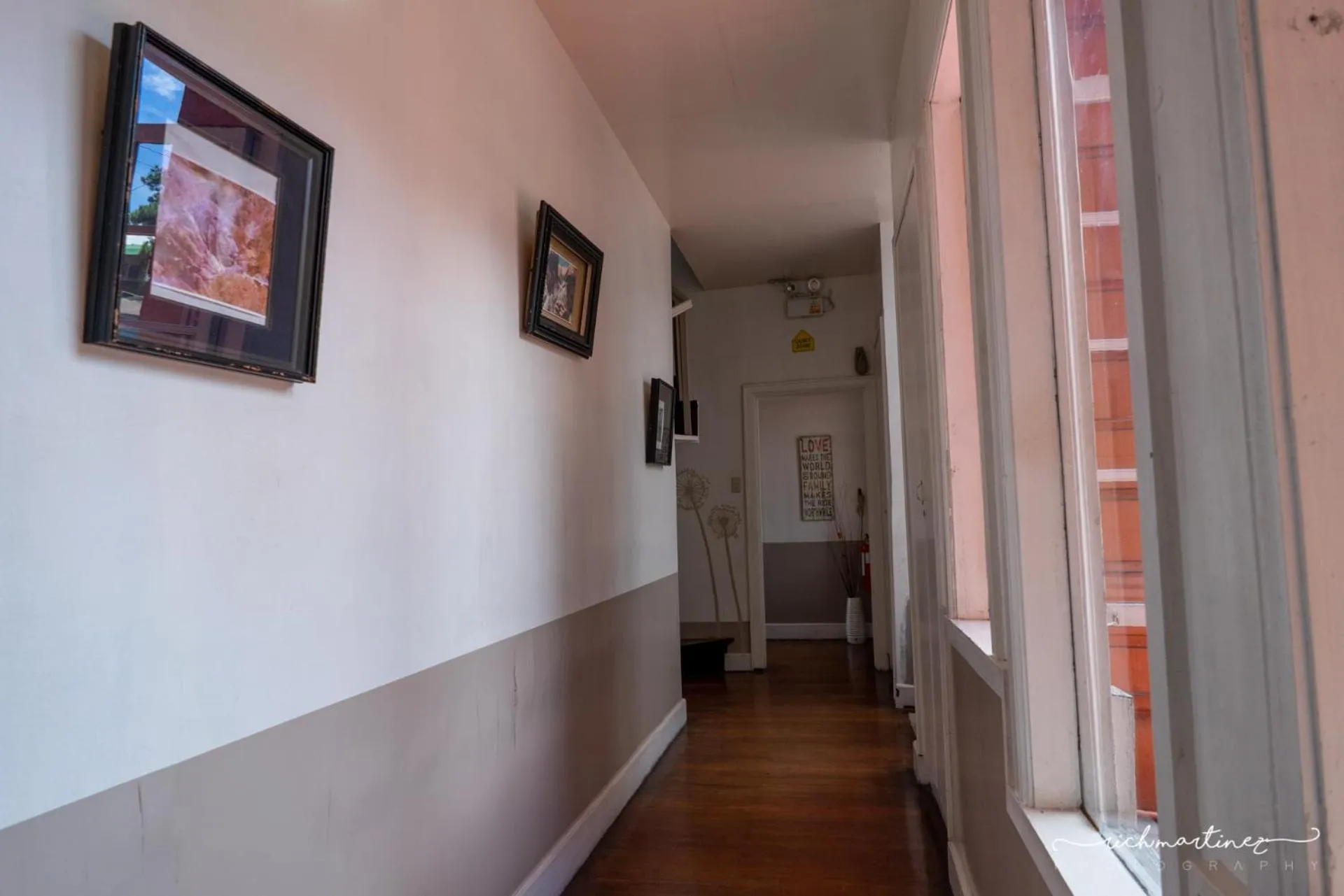 Decorative detail in Old Orangewood Bed & Breakfast