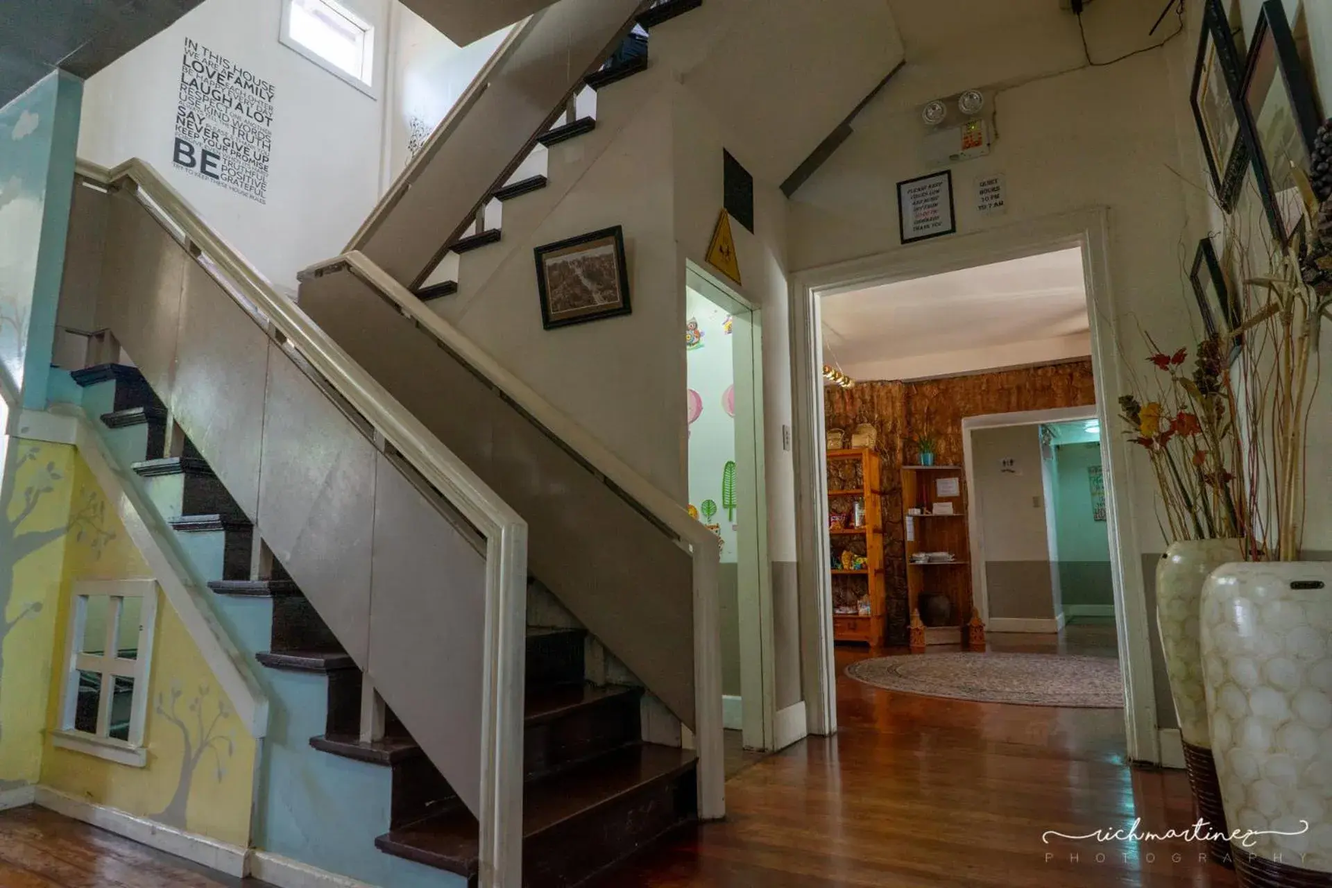 Facade/entrance in Old Orangewood Bed & Breakfast Facade/entrance in Old Orangewood Bed & Breakfast