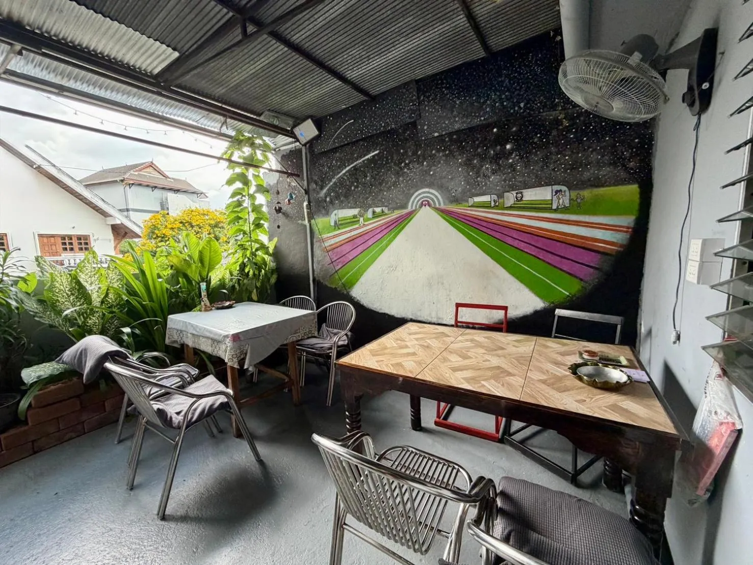 Area and facilities in J Giant Hostel