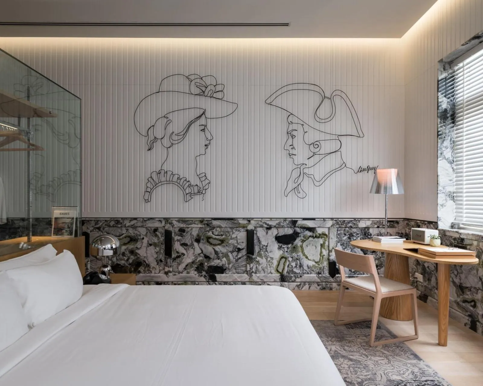 Bed in Macalister Mansion, a Member of Design Hotels