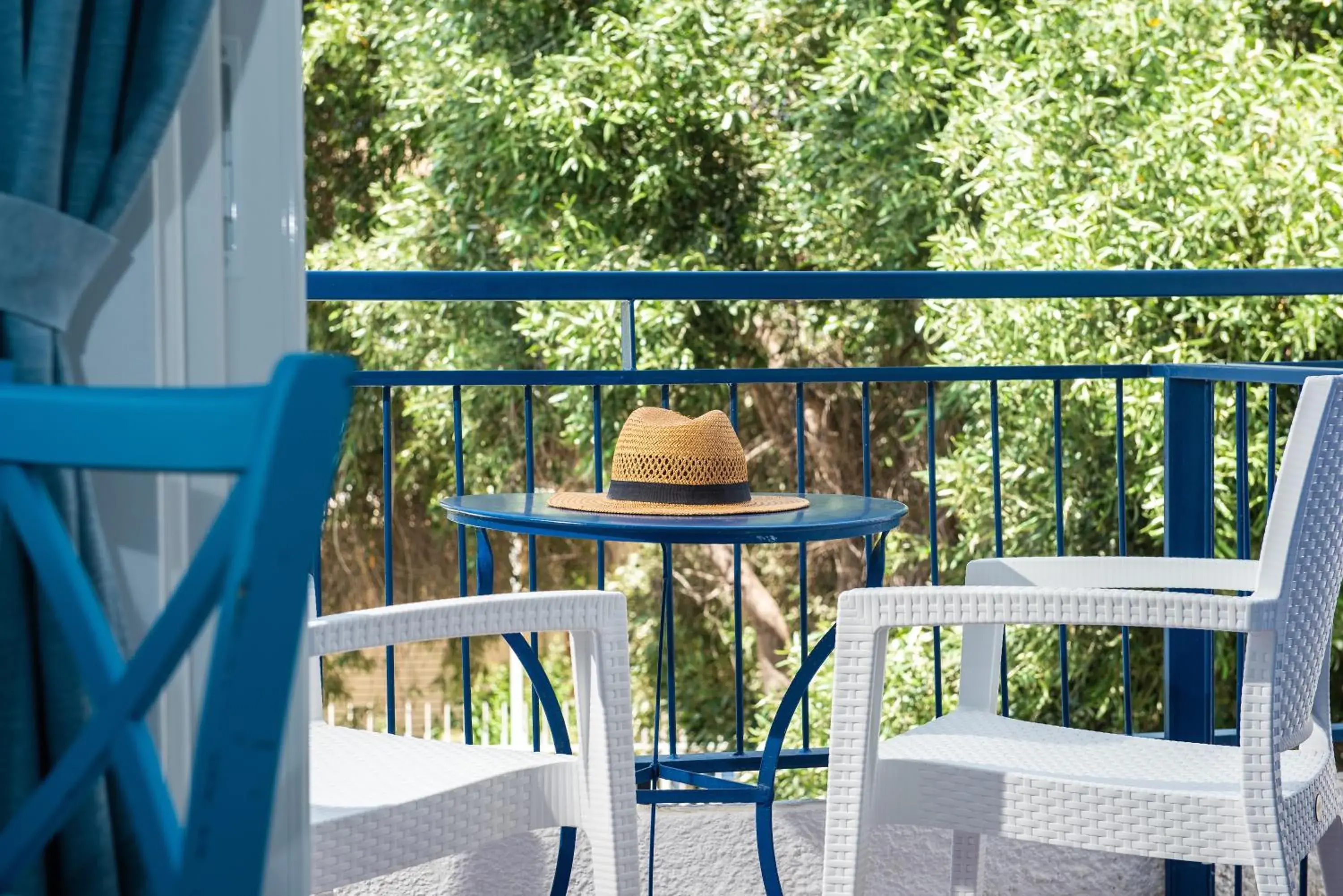 Standard Double or Twin Room with Garden View in Knossos Hotel Standard Double or Twin Room with Garden View in Knossos Hotel