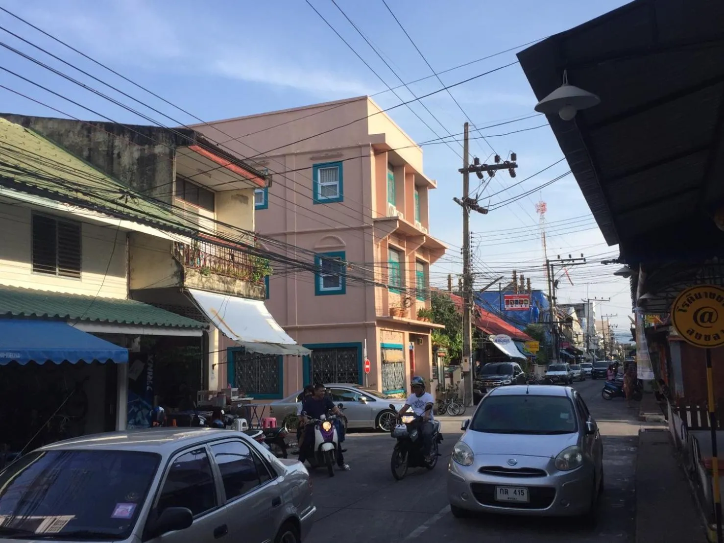 Property building in Baan Nai Nakhon
