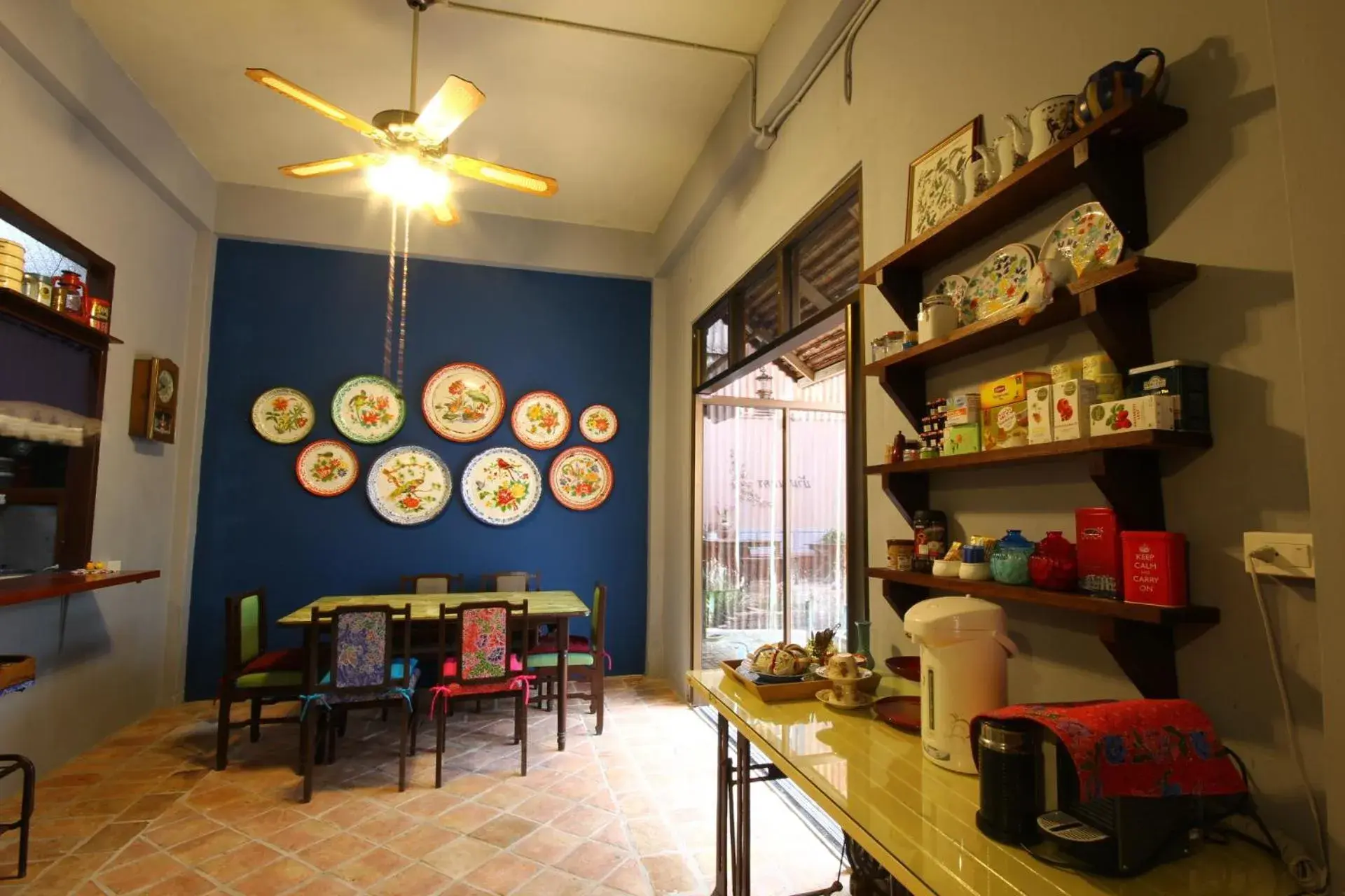 Restaurant/places to eat in Baan Nai Nakhon Restaurant/places to eat in Baan Nai Nakhon