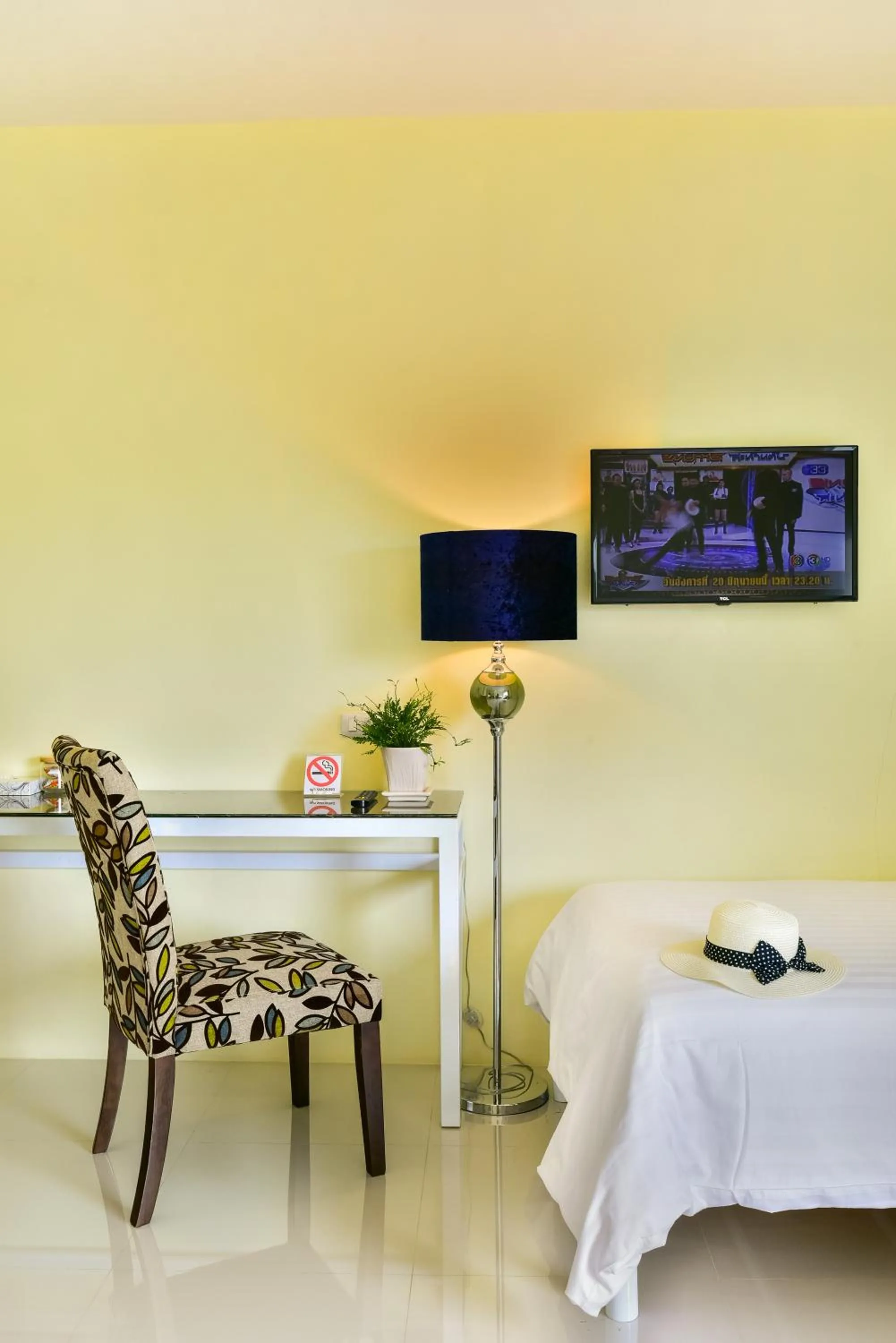 Communal lounge/ TV room, Bed in Southgate Residence Hotel - SHA Certified