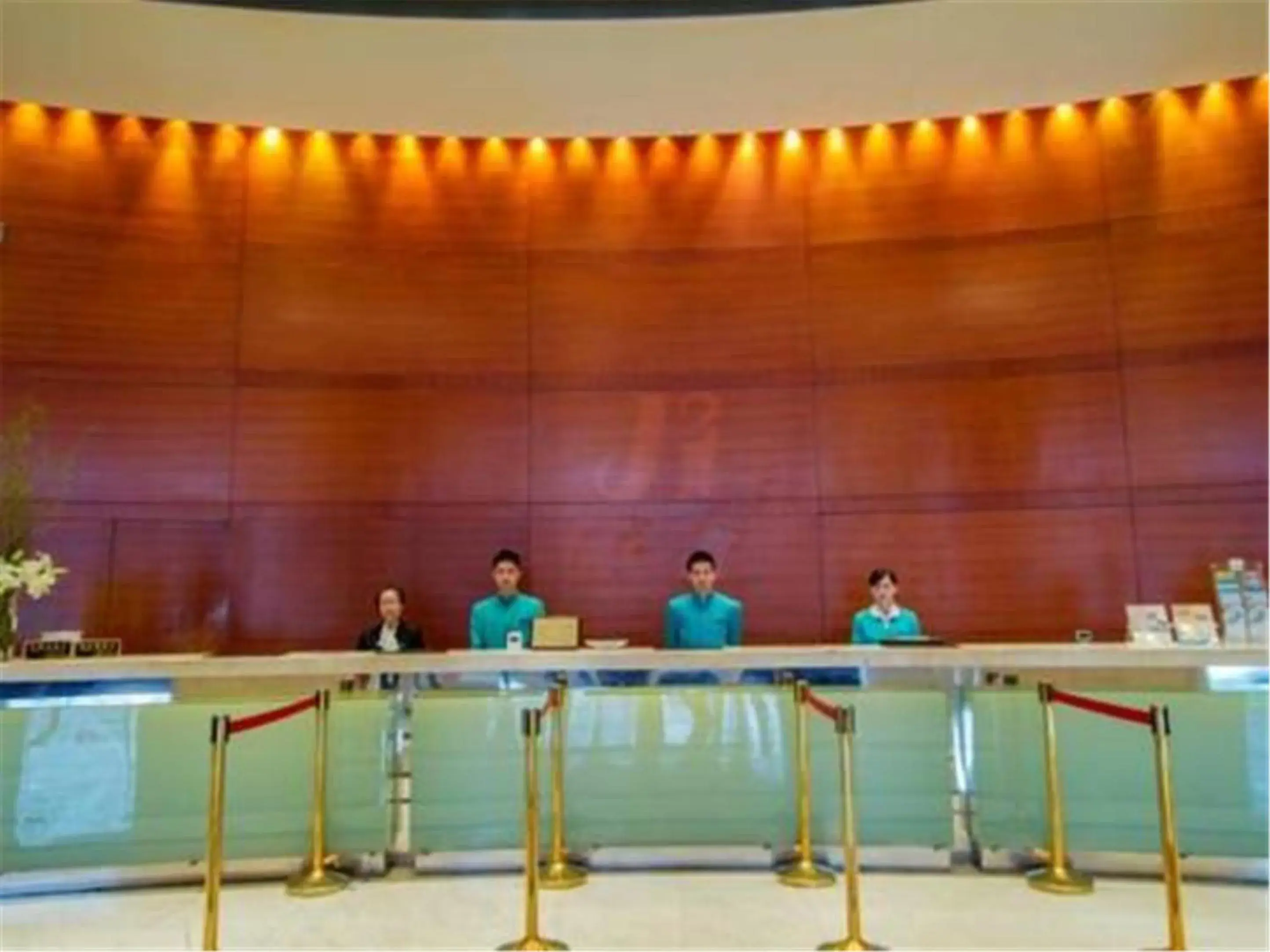 Lobby or reception in Jingjiang Inn Select Shanghai New Hongqiao Lobby or reception in Jingjiang Inn Select Shanghai New Hongqiao