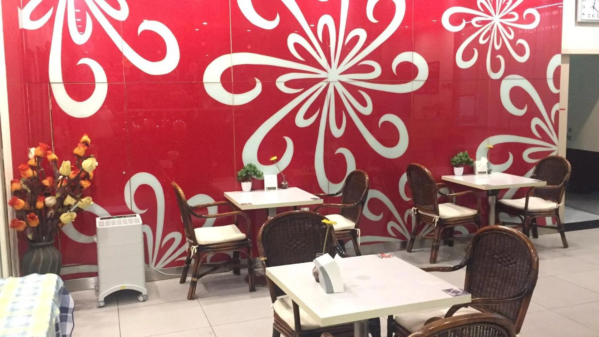 Restaurant/places to eat in Jinjiang Inn Beijing Pingguoyuan