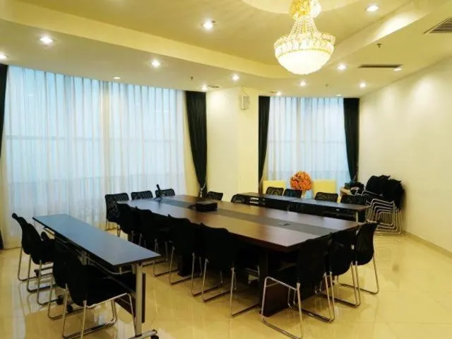 Jinjiang Inn Zhengzhou International Convention Center