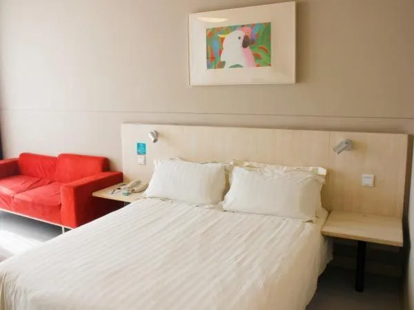 Bed in Jinjiang Inn Xi'an Exhibition Centre Zhangba East Road