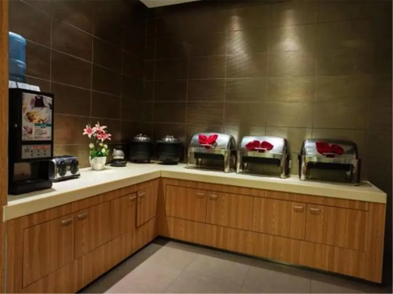 Restaurant/places to eat in Jinjiang Inn Shanghai Minhang Zhuanqiao Restaurant/places to eat in Jinjiang Inn Shanghai Minhang Zhuanqiao