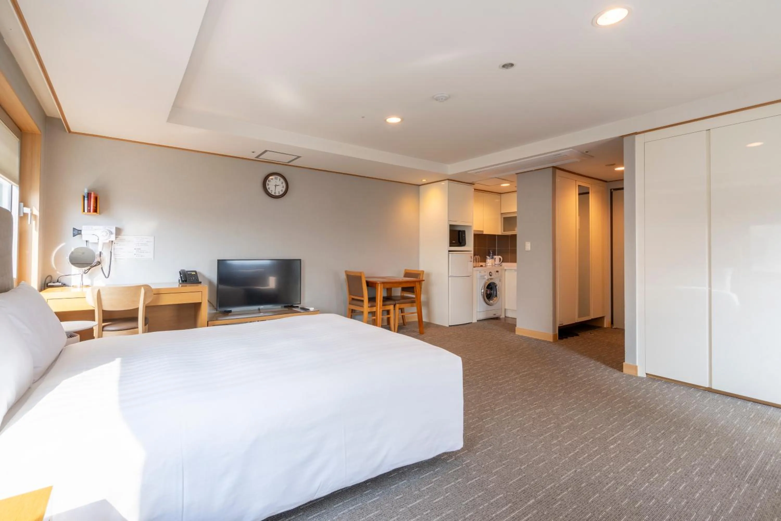 Bed in Toyoko Inn Daejeon Government Complex