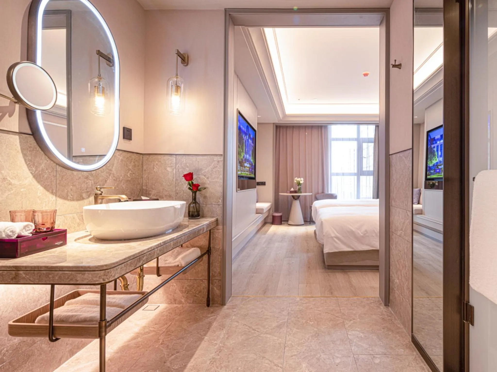 TV and multimedia, Bed in Mercure Xian Dazhai Road