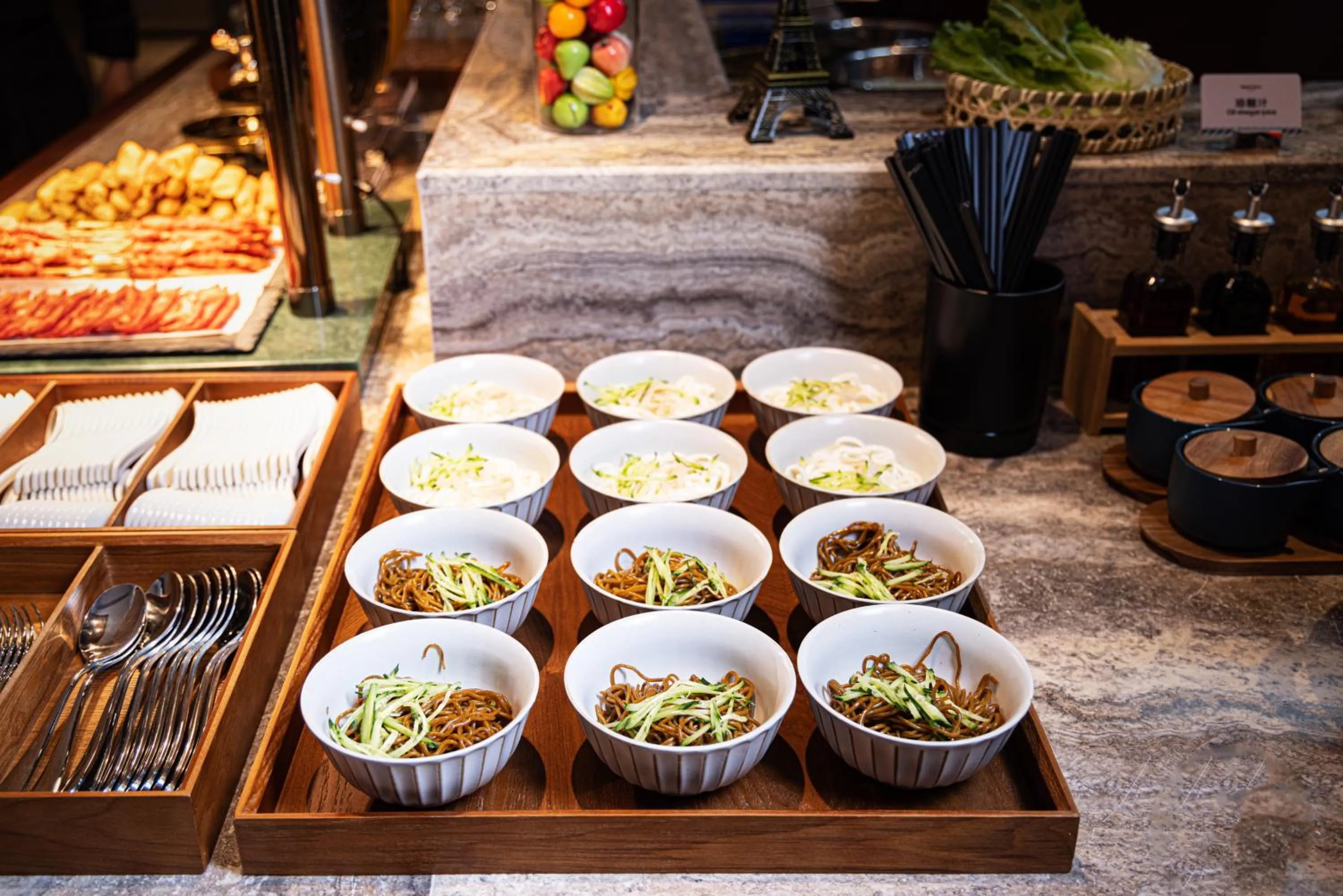 Buffet breakfast in Mercure Xian Dazhai Road