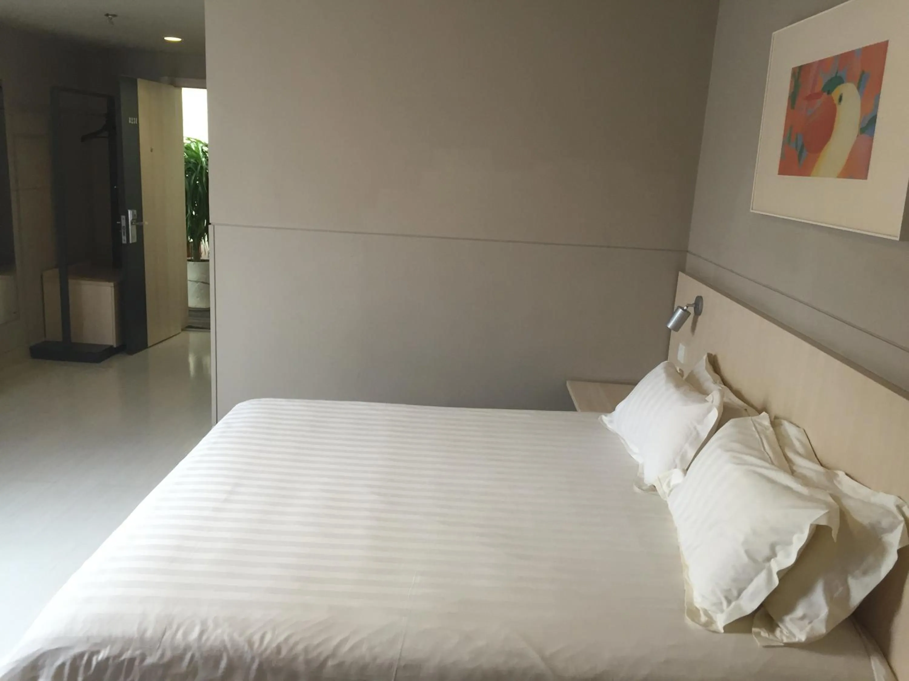 Bed in Jinjiang Inn Lijiang Ancient City Qixing Street