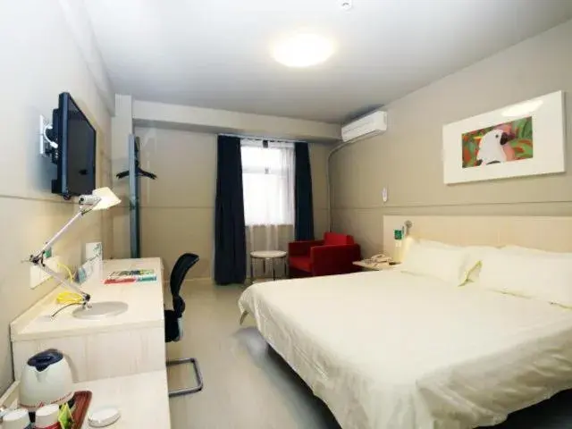 Bed in Jinjiang Inn Chengdu Baiguolin Subway Station Bed in Jinjiang Inn Chengdu Baiguolin Subway Station