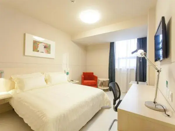 Bed in Jinjiang Inn Anyang Railway Station Bed in Jinjiang Inn Anyang Railway Station