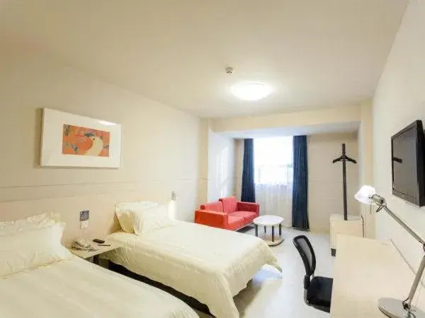 Bed in Jinjiang Inn Anyang Railway Station Bed in Jinjiang Inn Anyang Railway Station