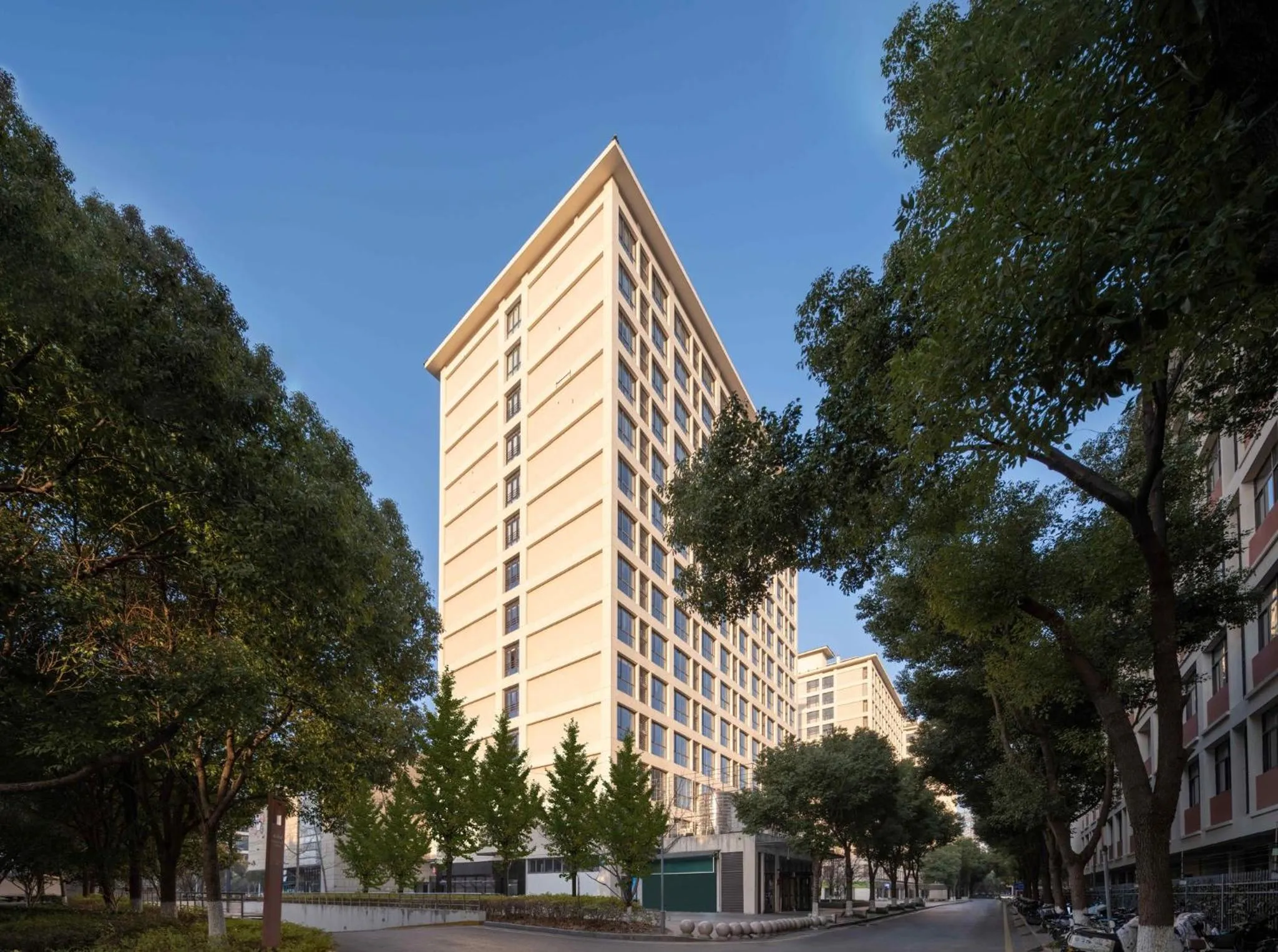 Property building in Holiday Inn Express Suzhou Dushu Lake by IHG