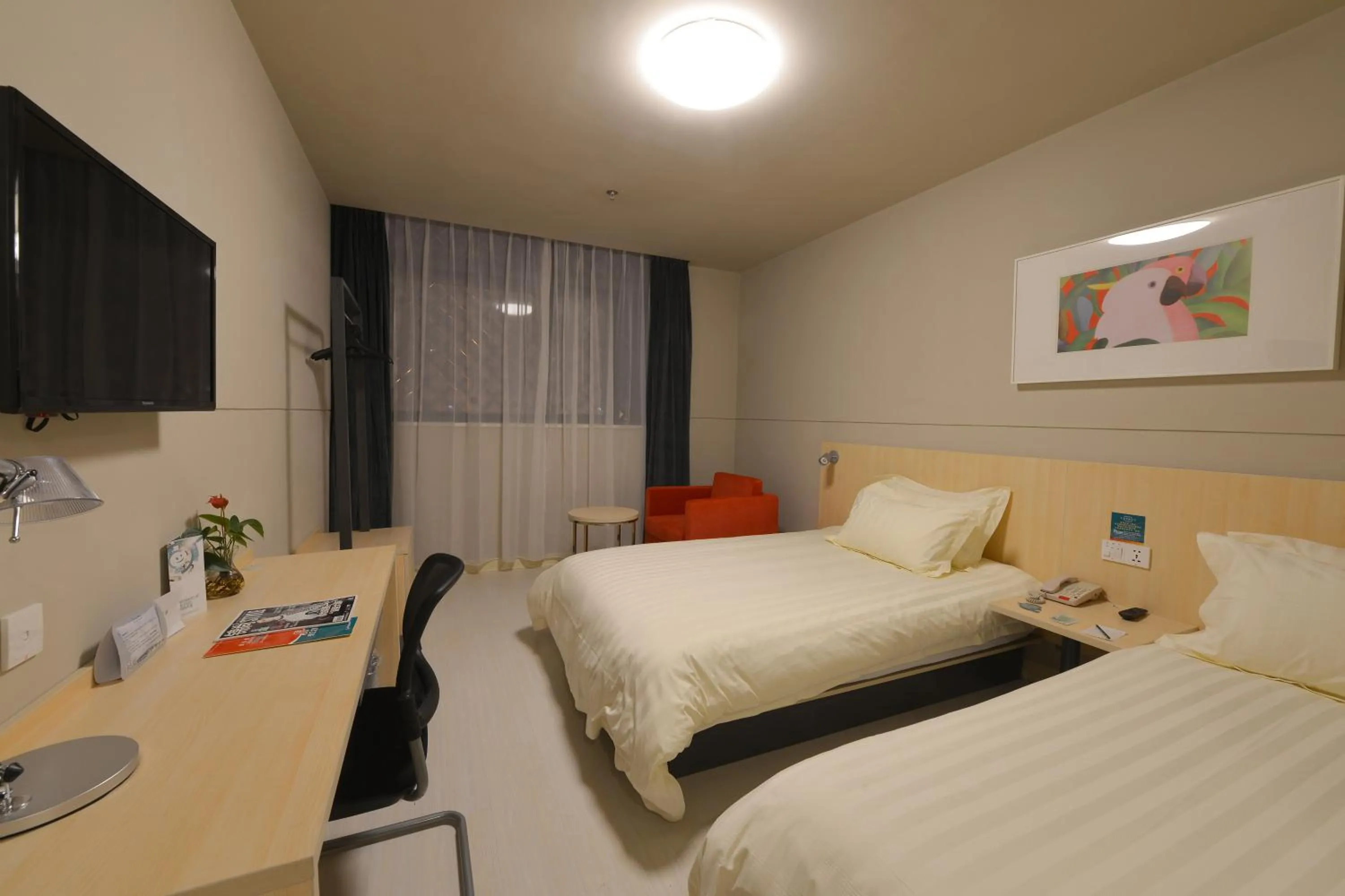 Property building, Bed in Jinjiang Inn Suzhou Railway Station North Square