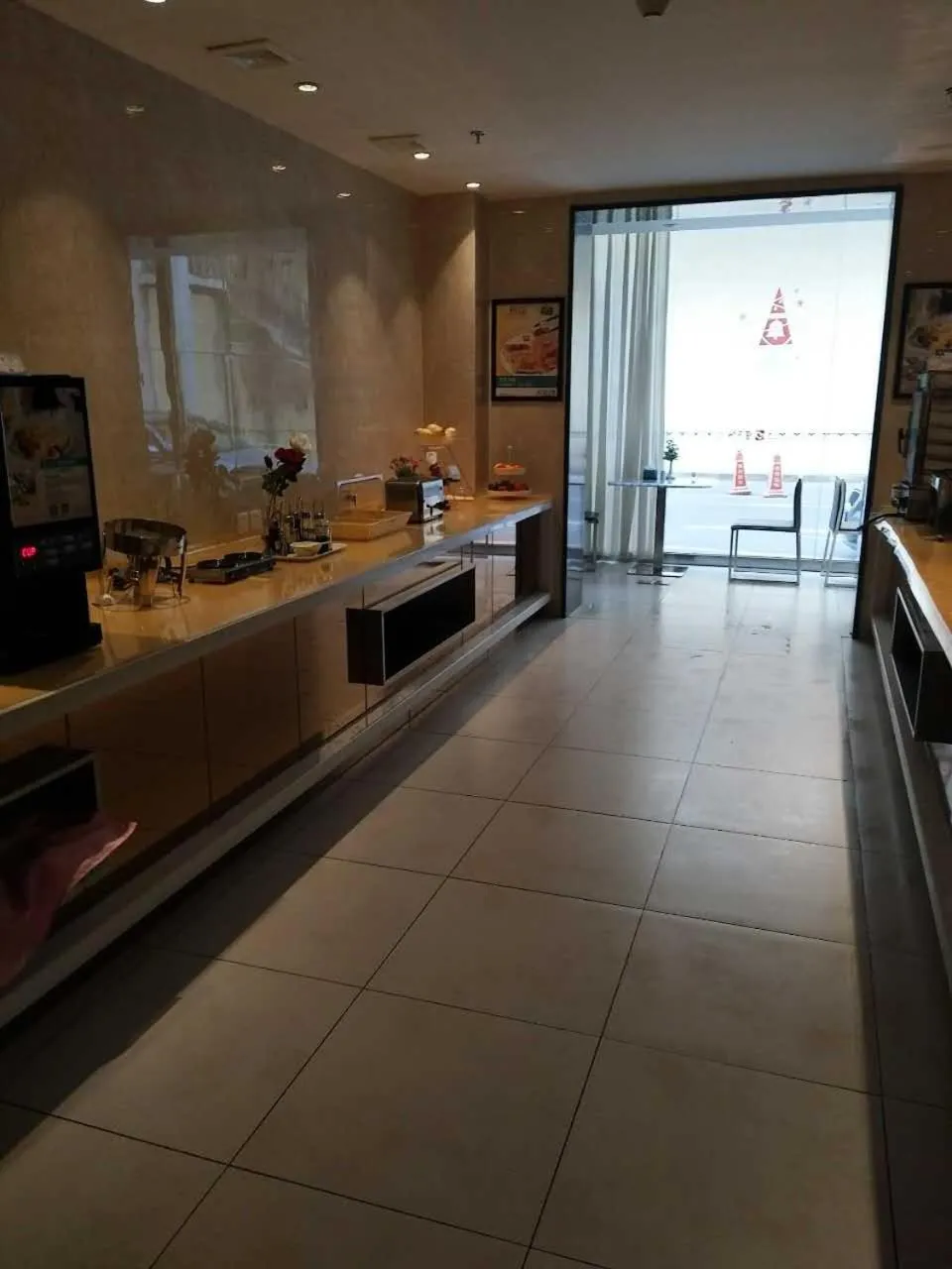 Restaurant/places to eat in Jinjiang Inn Beijing Laiguangying