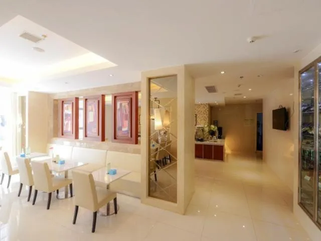 Jinjiang Inn Xianning Yinquan Avenue Hot Spring Hotel