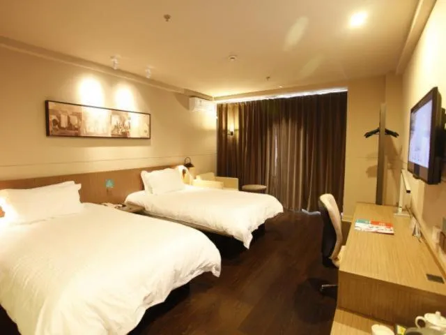 Bed in Jinjiang Inn Select Jinggangshan Scenic Spot Bus Station