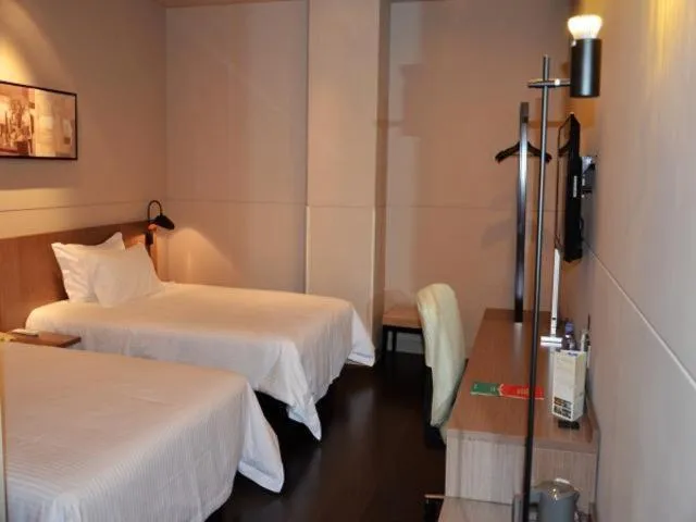 Bed in Jinjiang Inn Select Baoding Baiyangdian