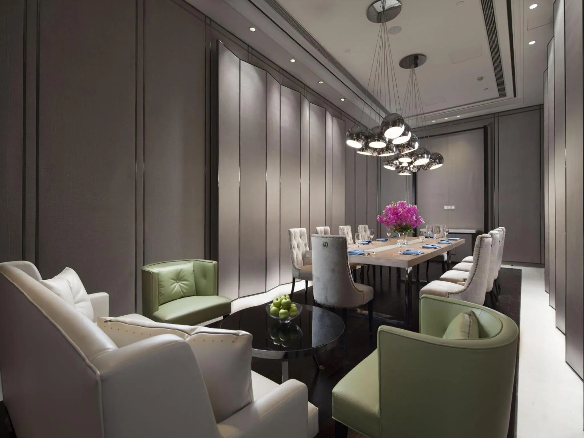 Meeting/conference room in Golden Tulip New Asia Hotel The Bund Shanghai