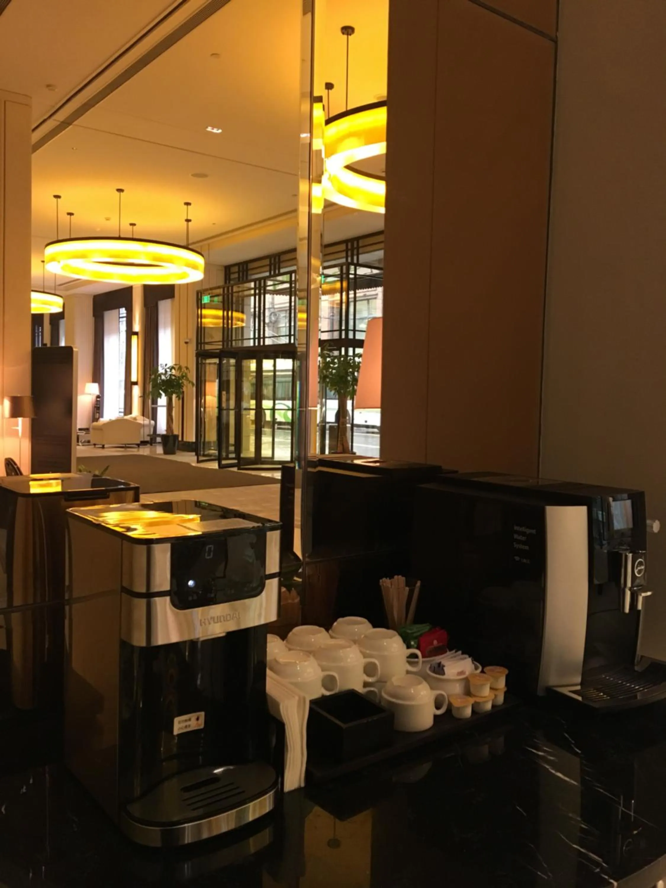 Lobby or reception in Golden Tulip New Asia Hotel The Bund Shanghai