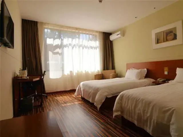 Bed in Jinjiang Inn Select Yantai Penglaige Bed in Jinjiang Inn Select Yantai Penglaige