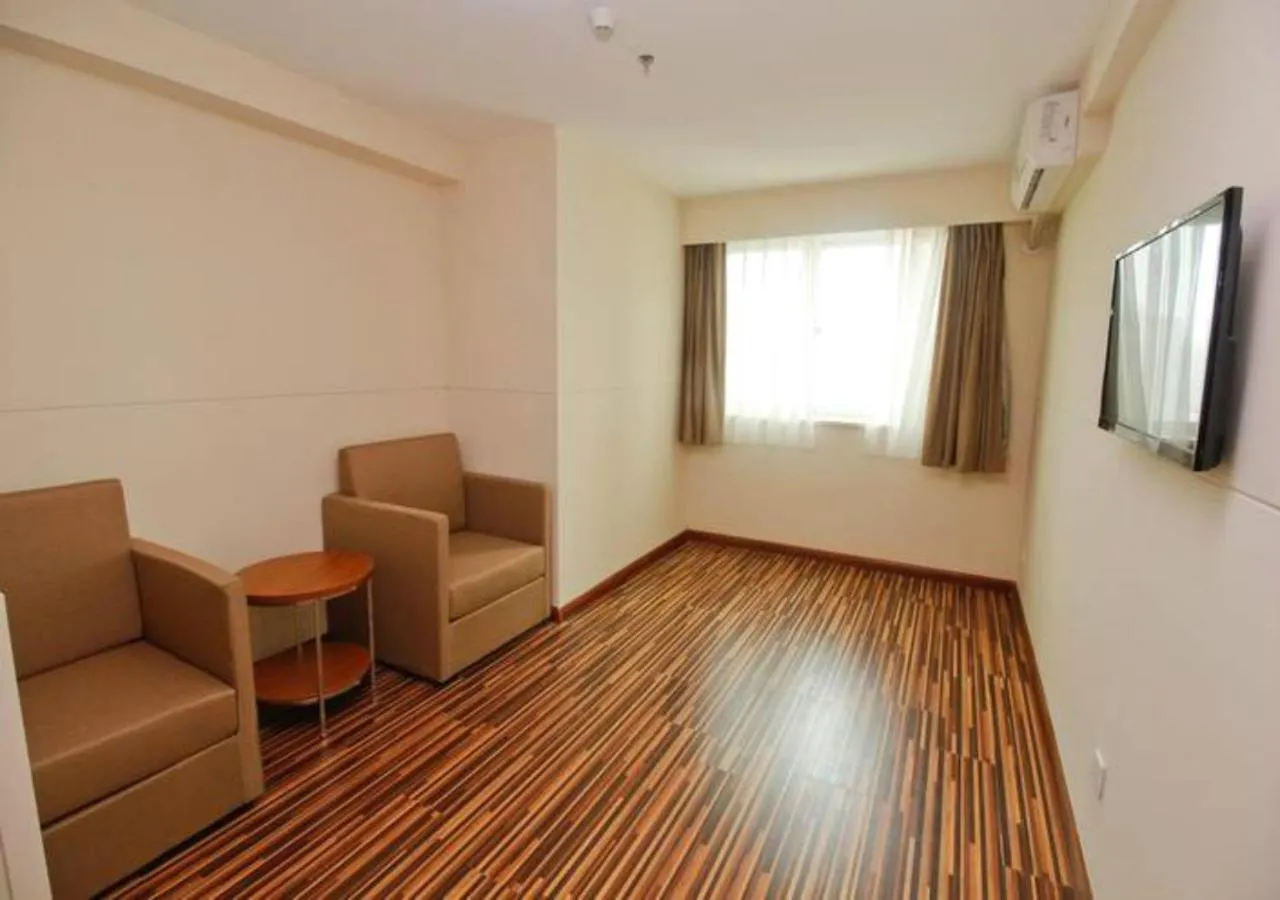 Jinjiang Inn Select XiAn High Speed Train Station Fengchengqi Road