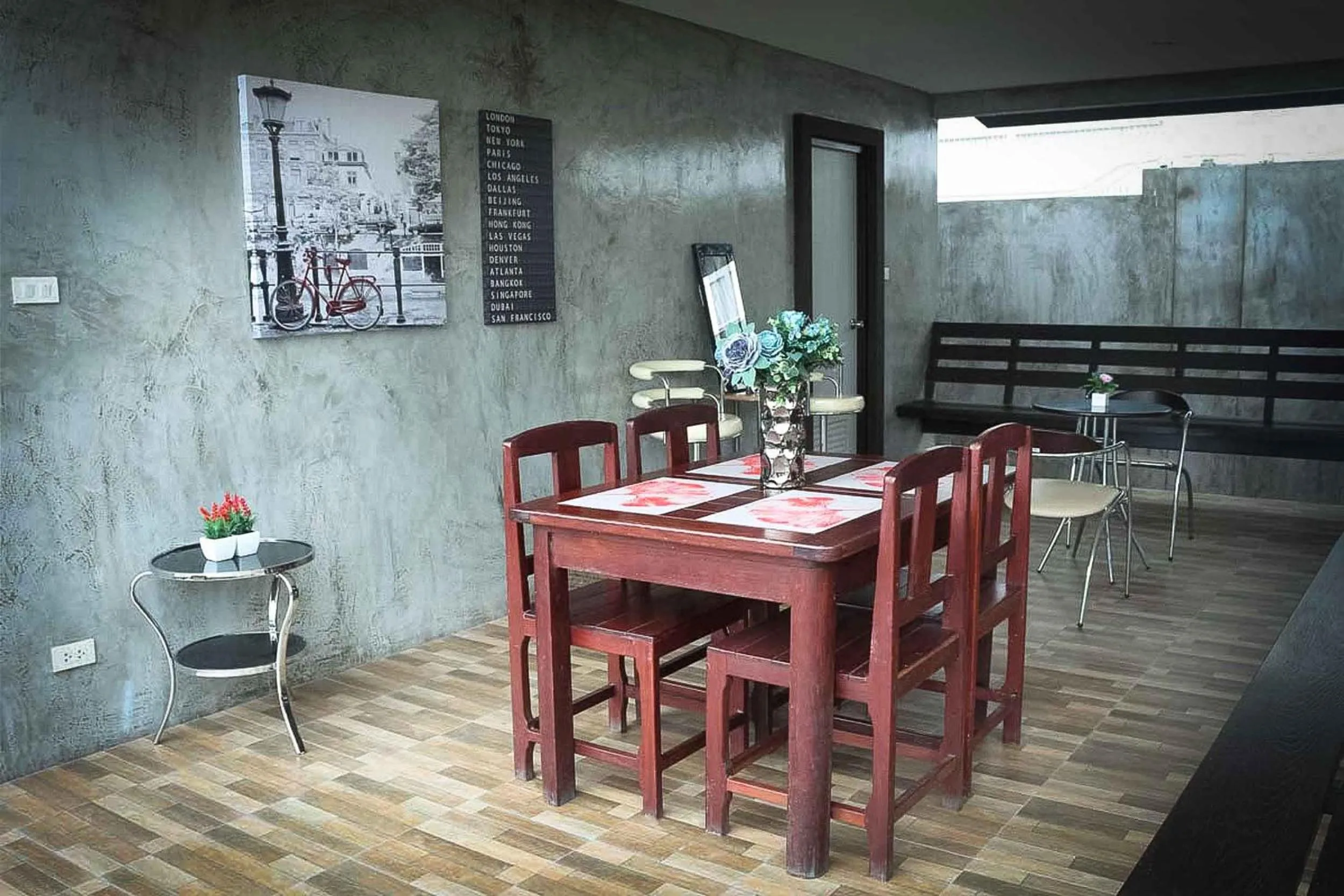 Dining area in PK Villa Huahin