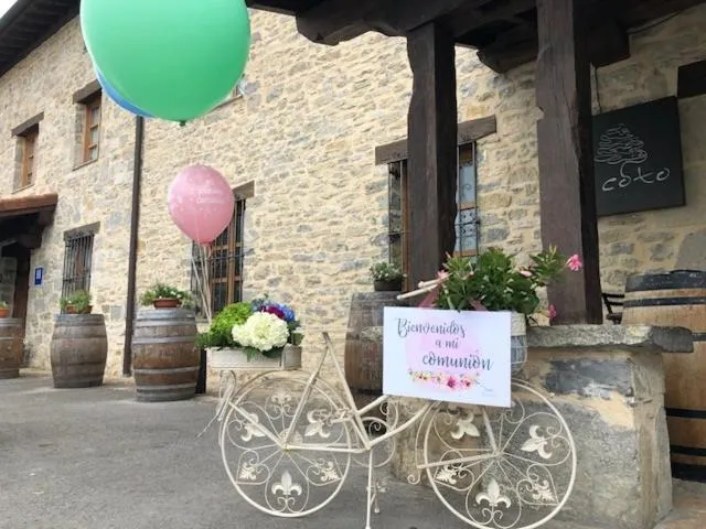 Property building in El Coto Hotel Restaurante