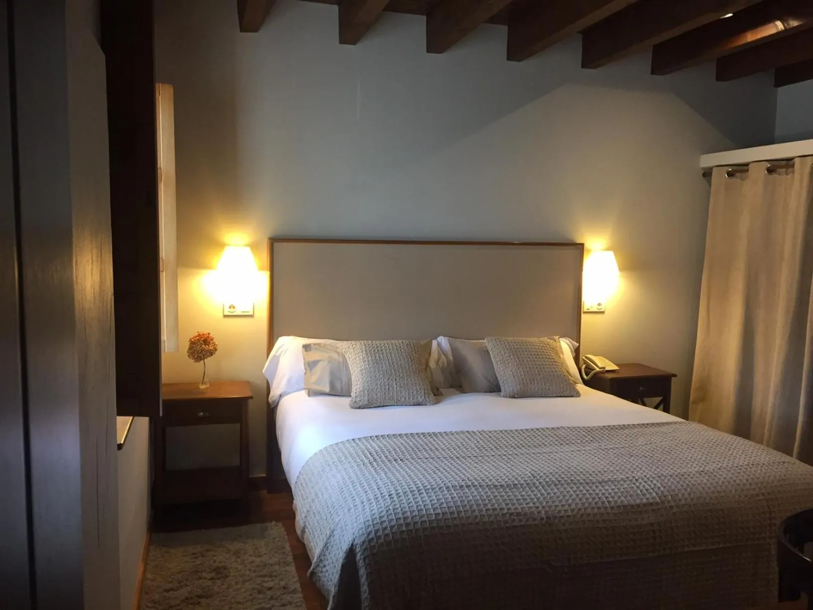 Photo of the whole room, Bed in El Coto Hotel Restaurante