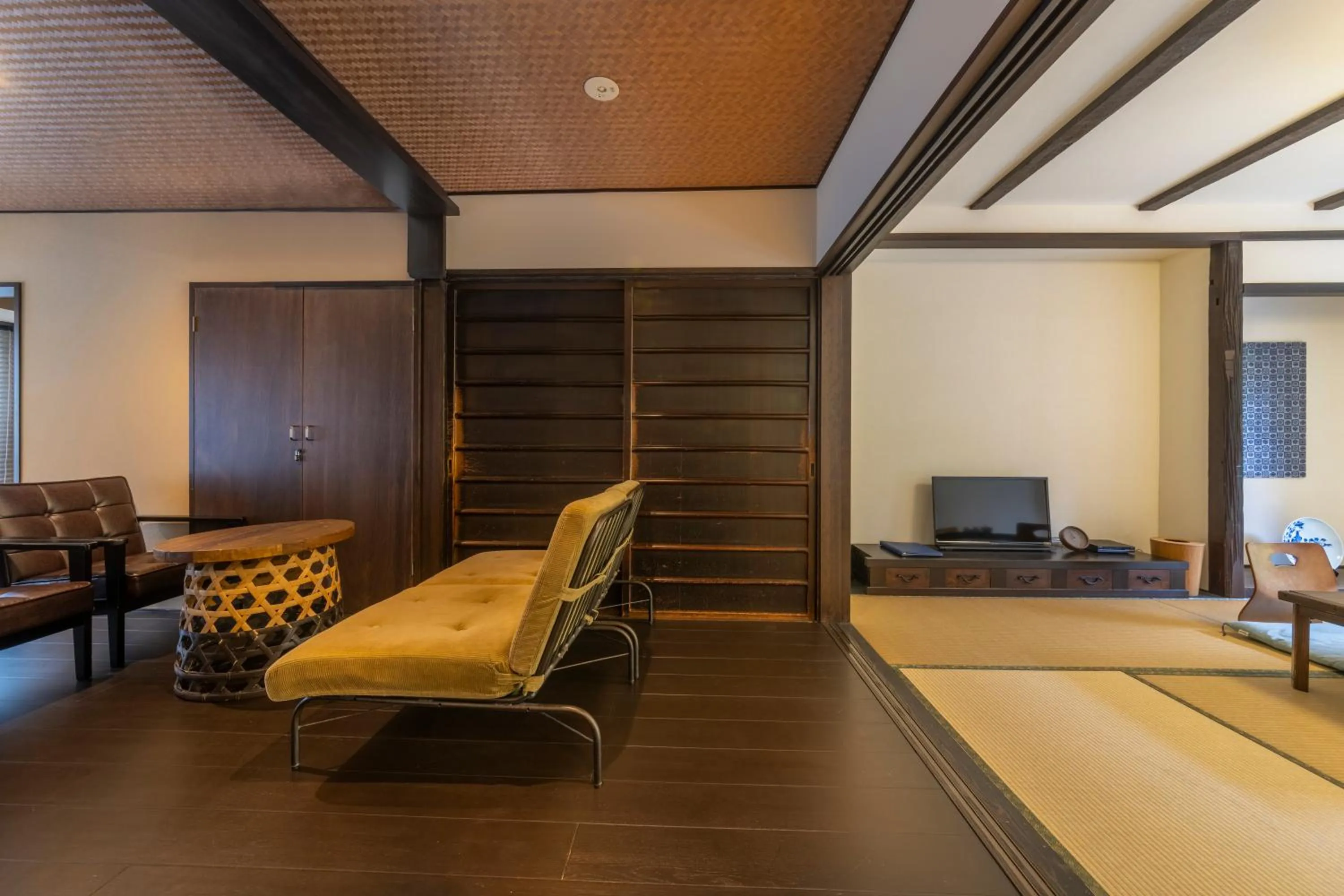 Living room in Machiya Oozora