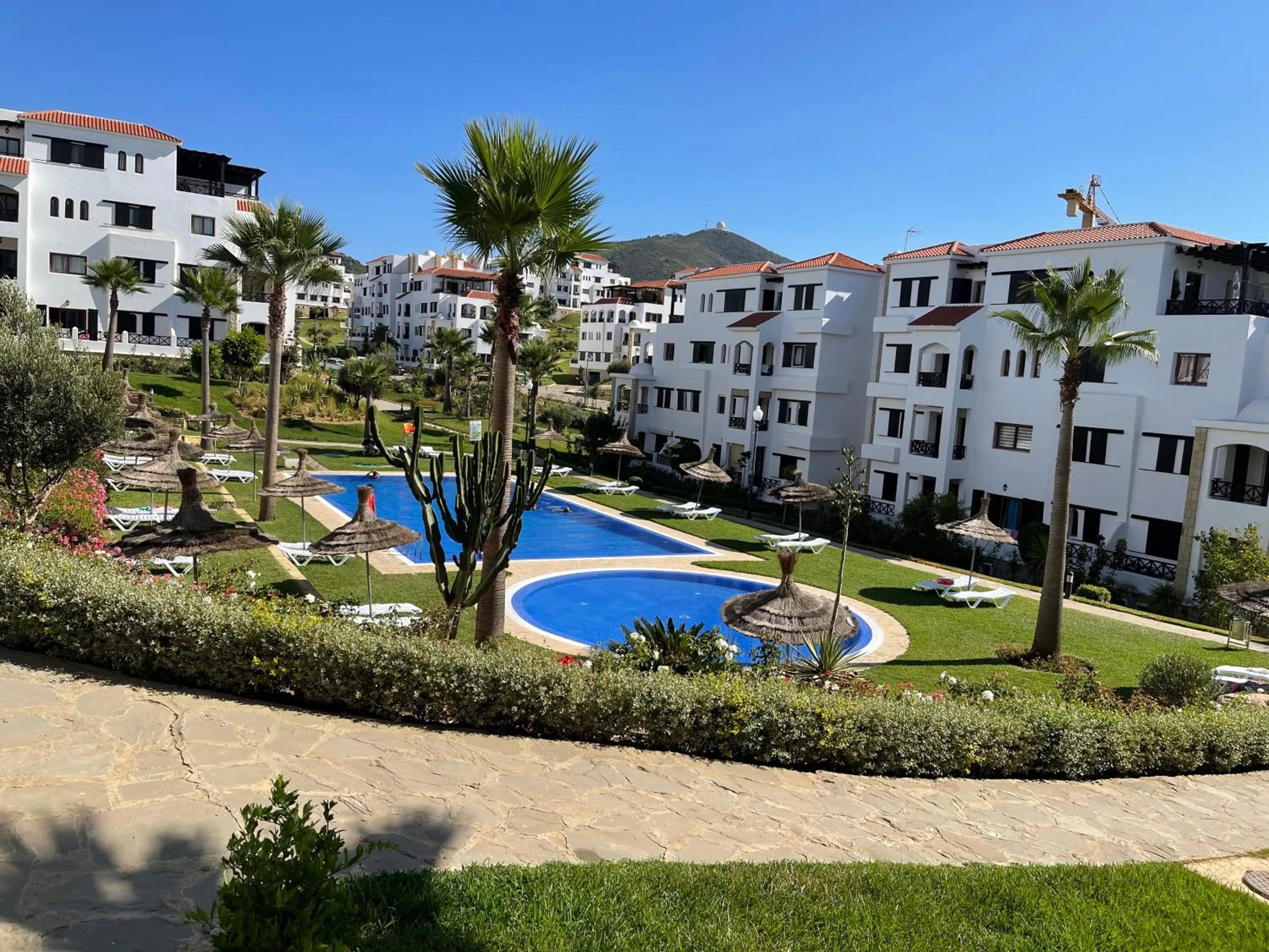 Swimming pool in Lilac Gardens Resort