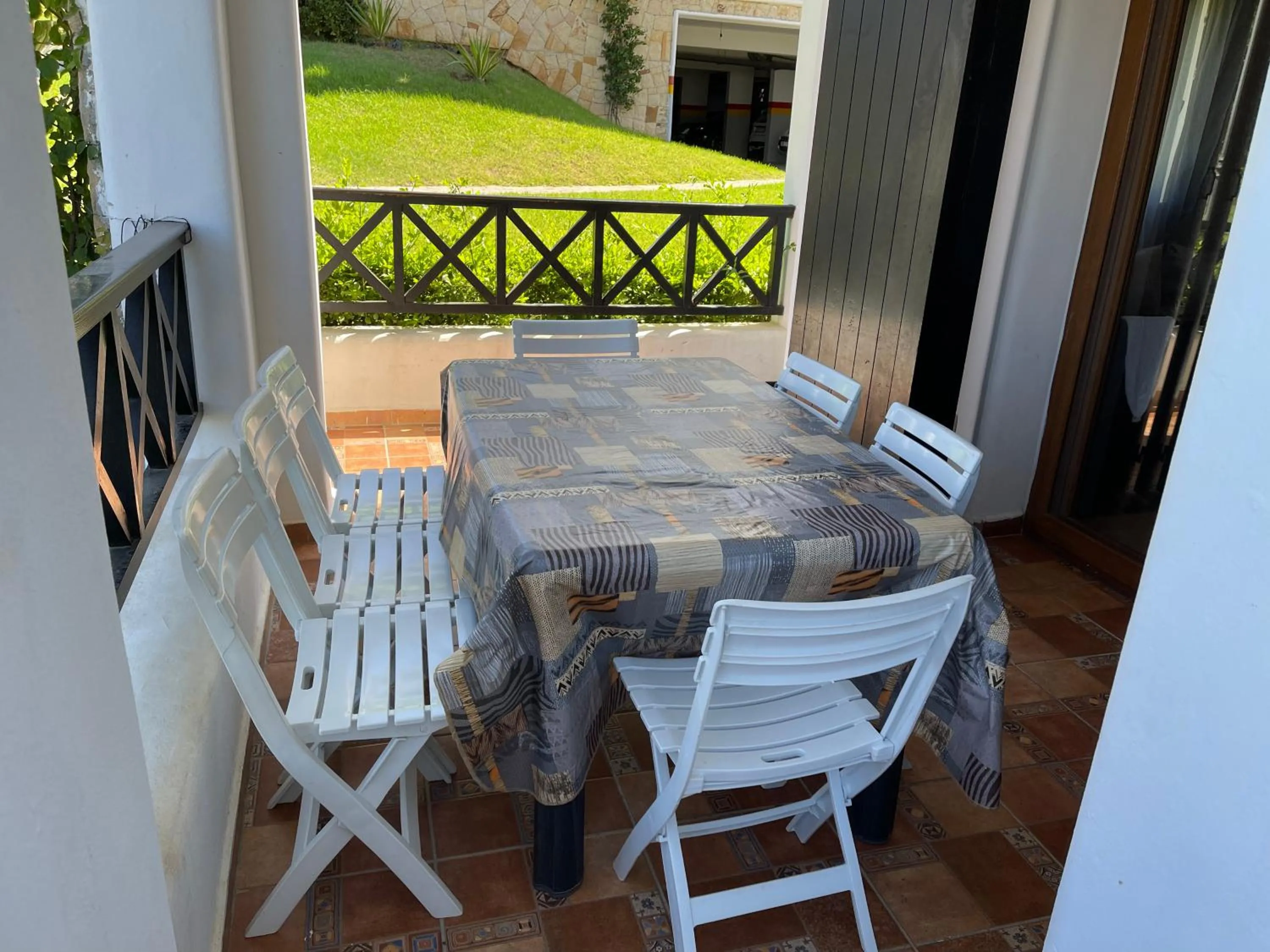 Balcony/Terrace in Lilac Gardens Resort
