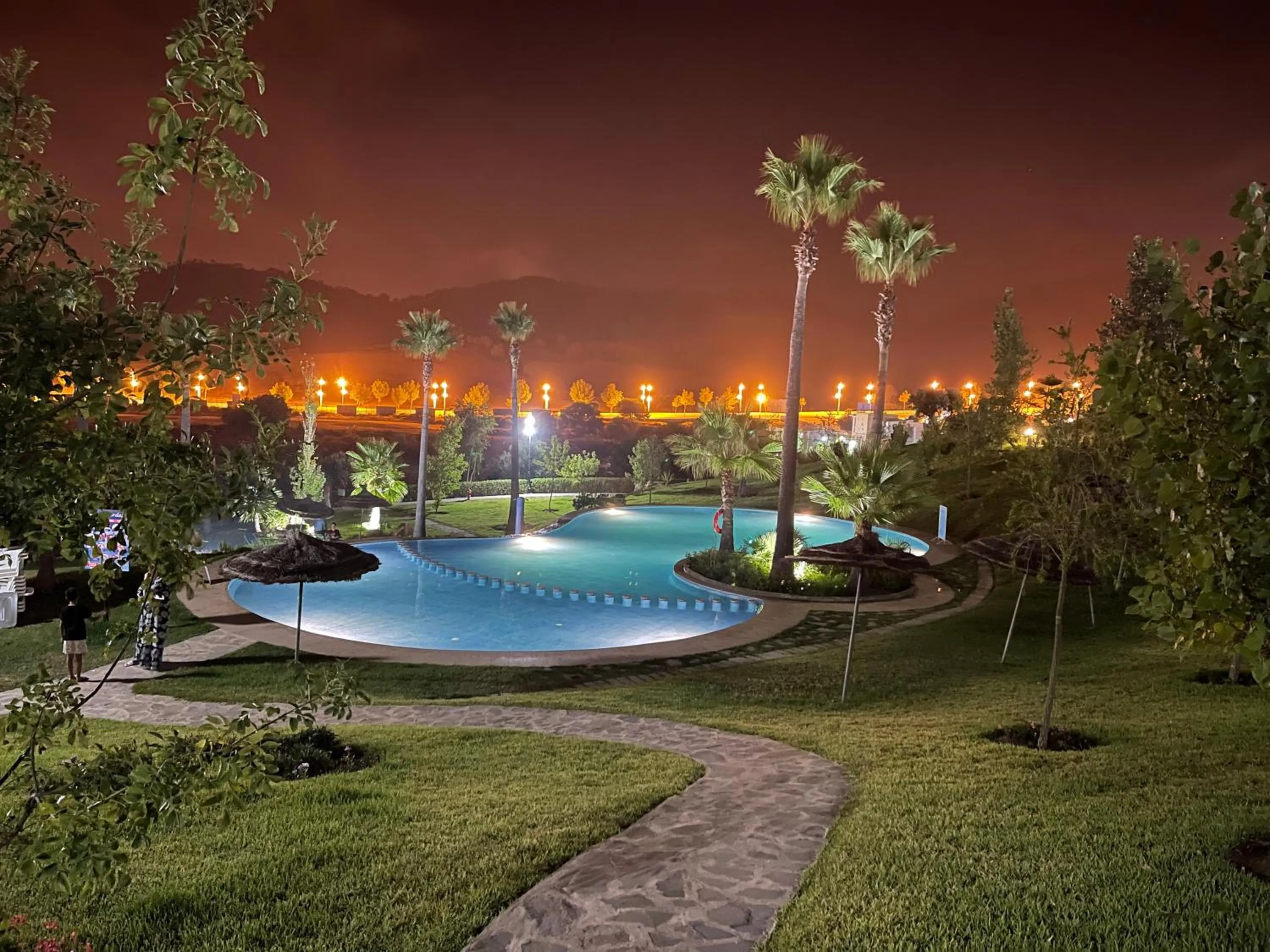 Swimming pool in Lilac Gardens Resort