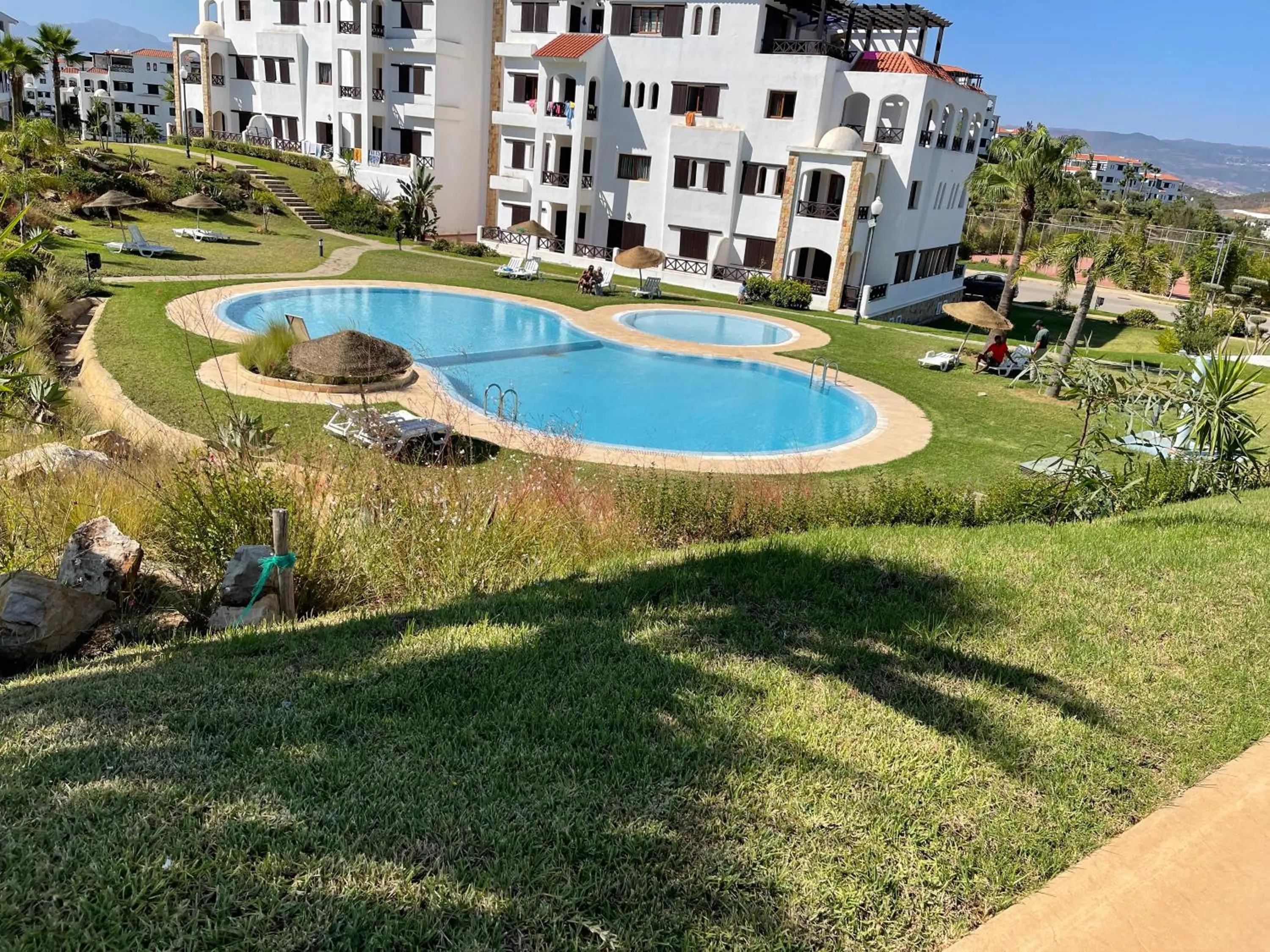 Swimming pool in Lilac Gardens Resort