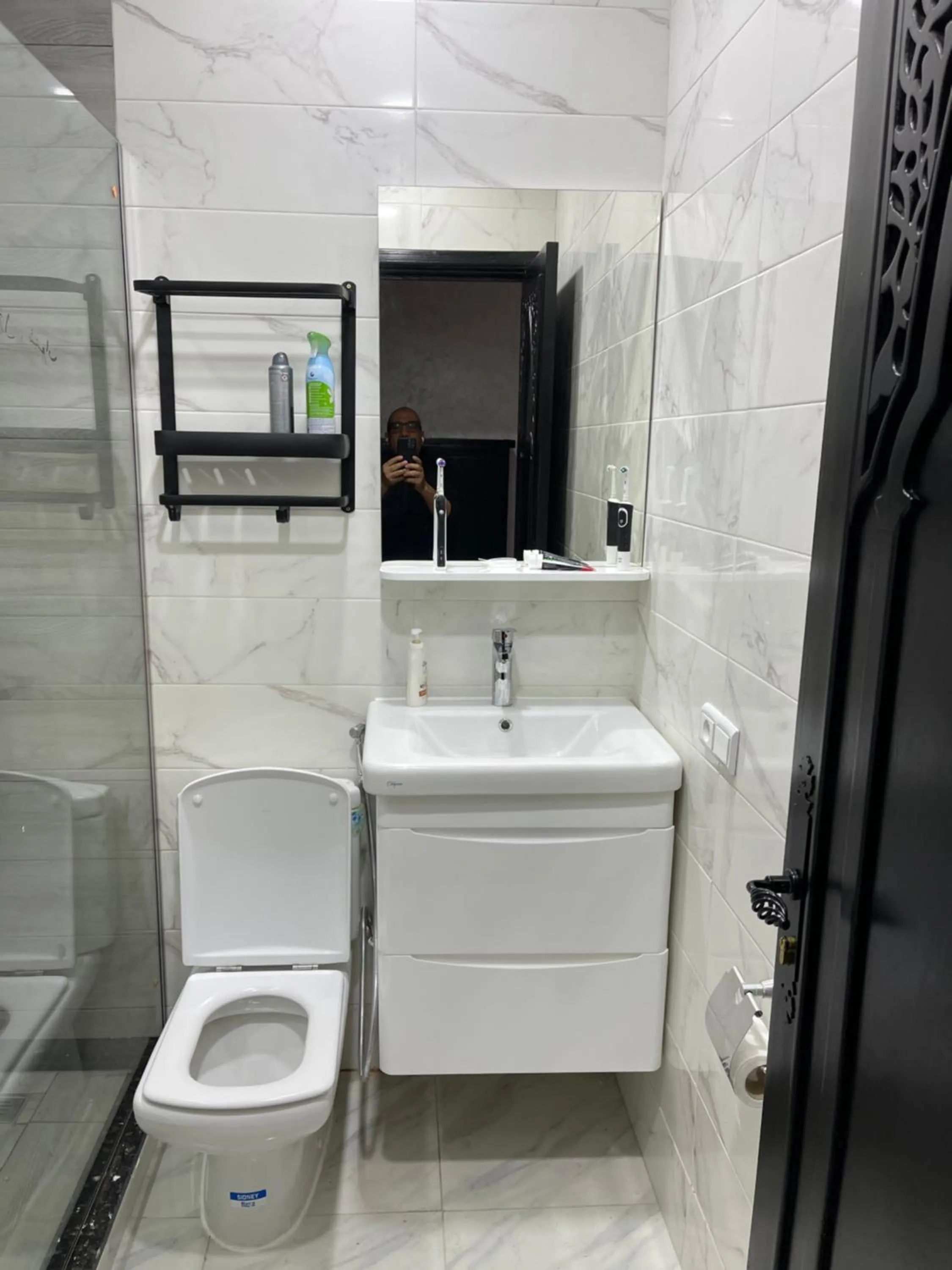 Bathroom in Lilac Gardens Resort