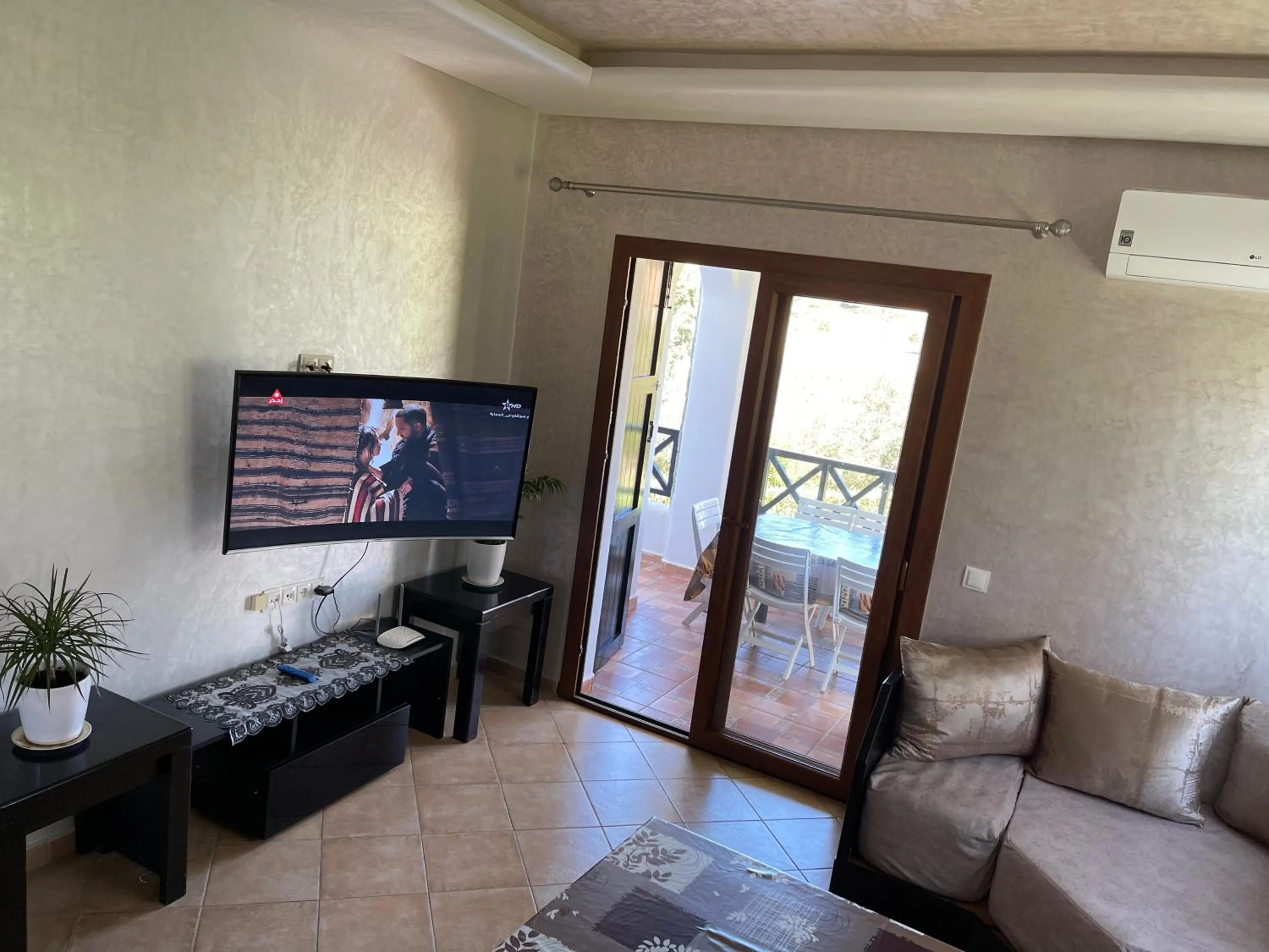 TV and multimedia in Lilac Gardens Resort