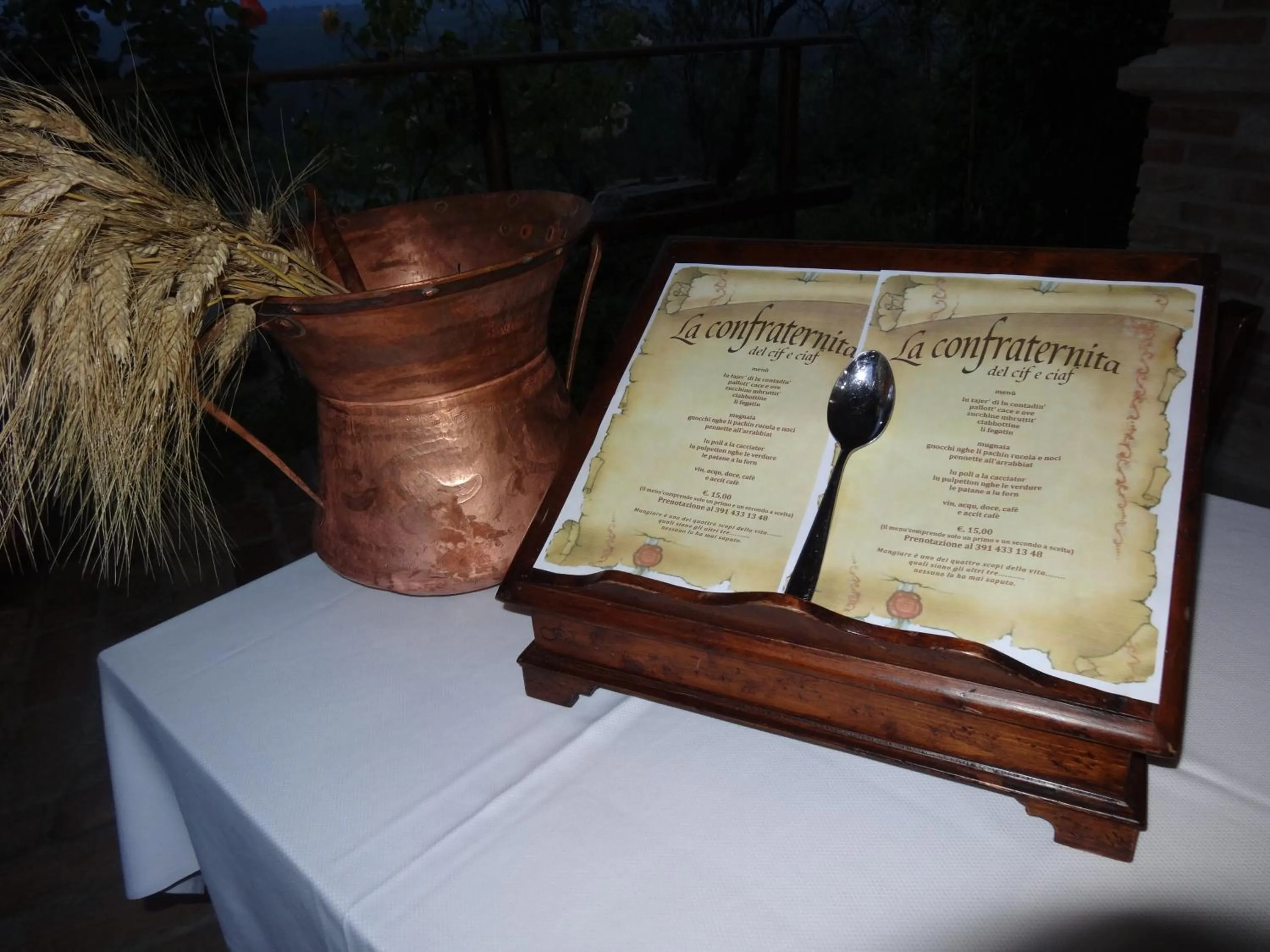 Restaurant/places to eat in Casale del Sole