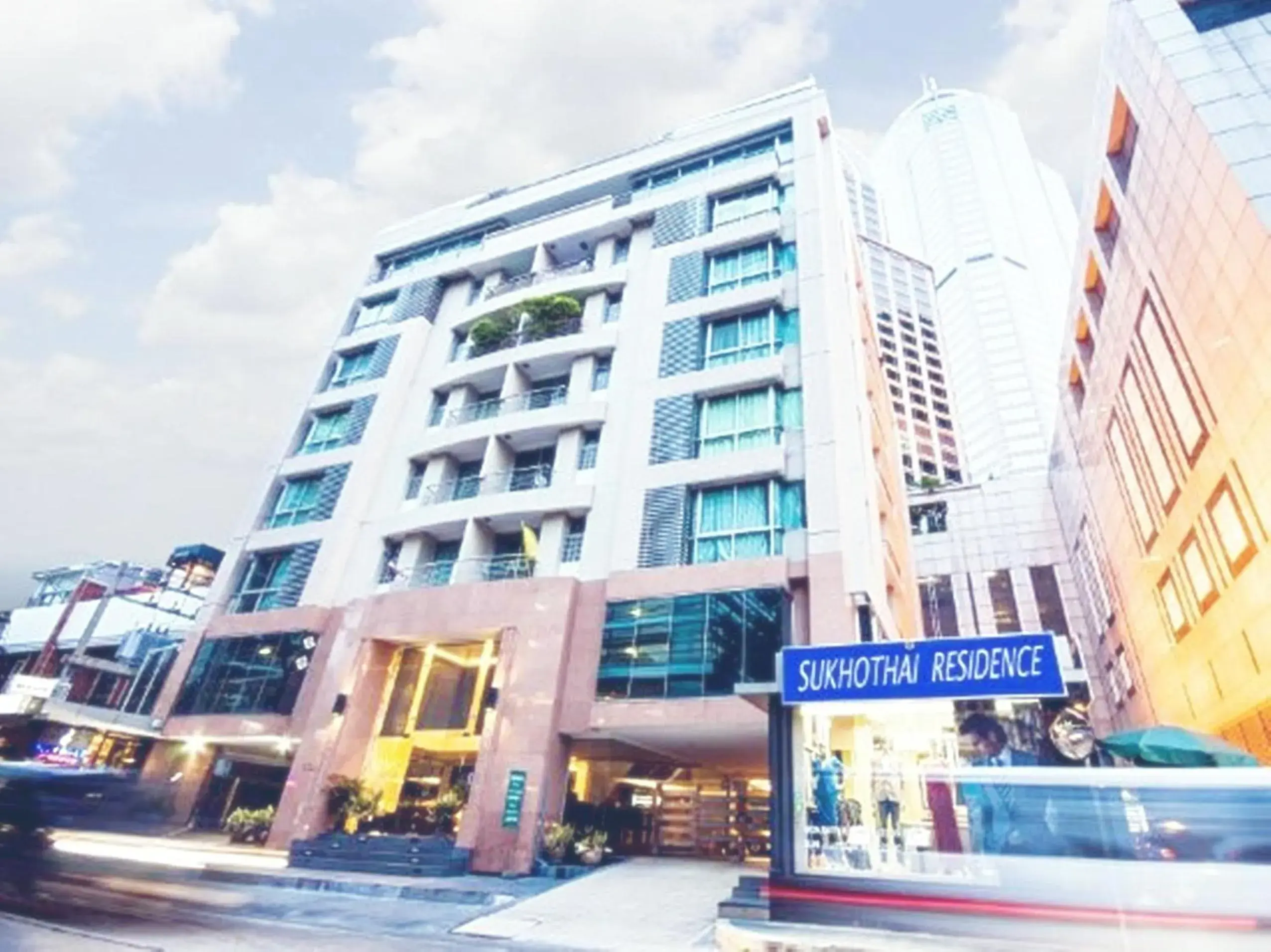 Property building in Sukhothai Residence Ruam Ruedi Property building in Sukhothai Residence Ruam Ruedi