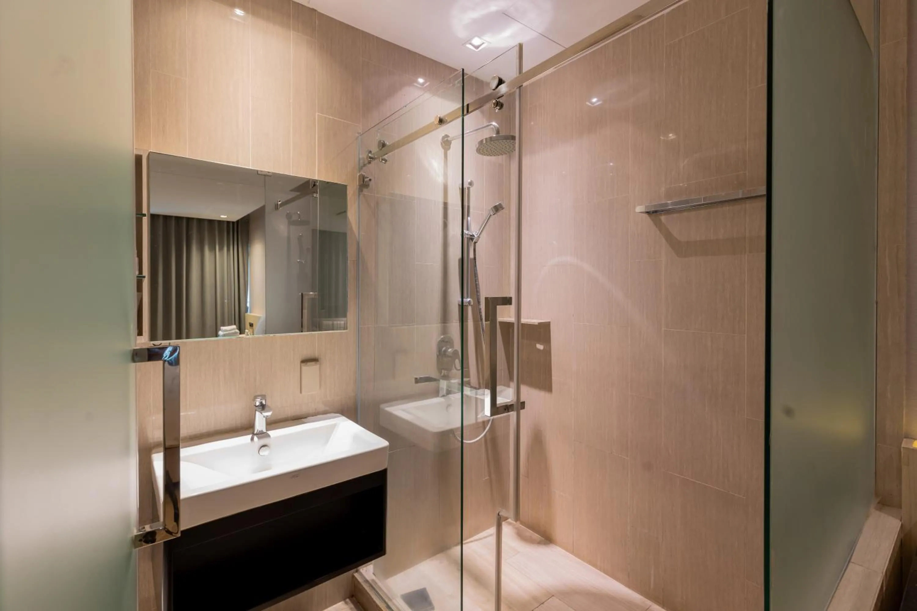 Sukhothai Residence Ruam Ruedi