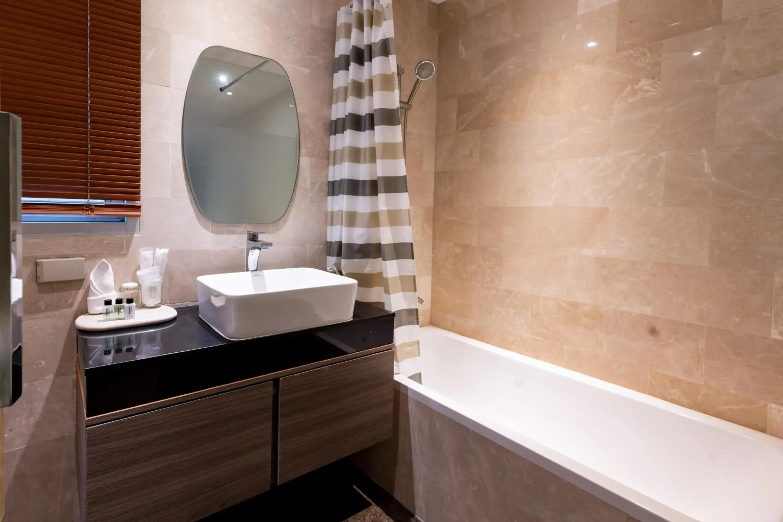 Family One Bedroom Suite - Non-Smoking in Sukhothai Residence Ruam Ruedi Family One Bedroom Suite - Non-Smoking in Sukhothai Residence Ruam Ruedi