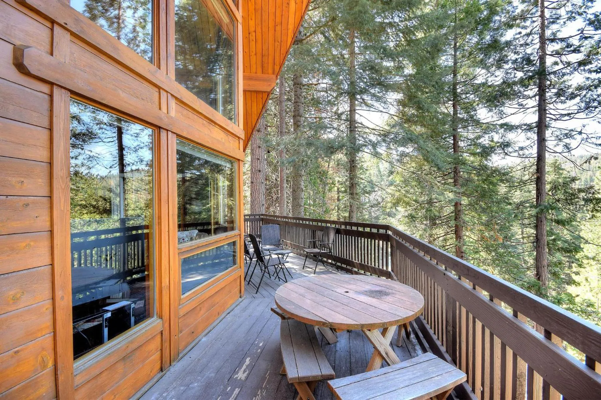 Treetops Cabin