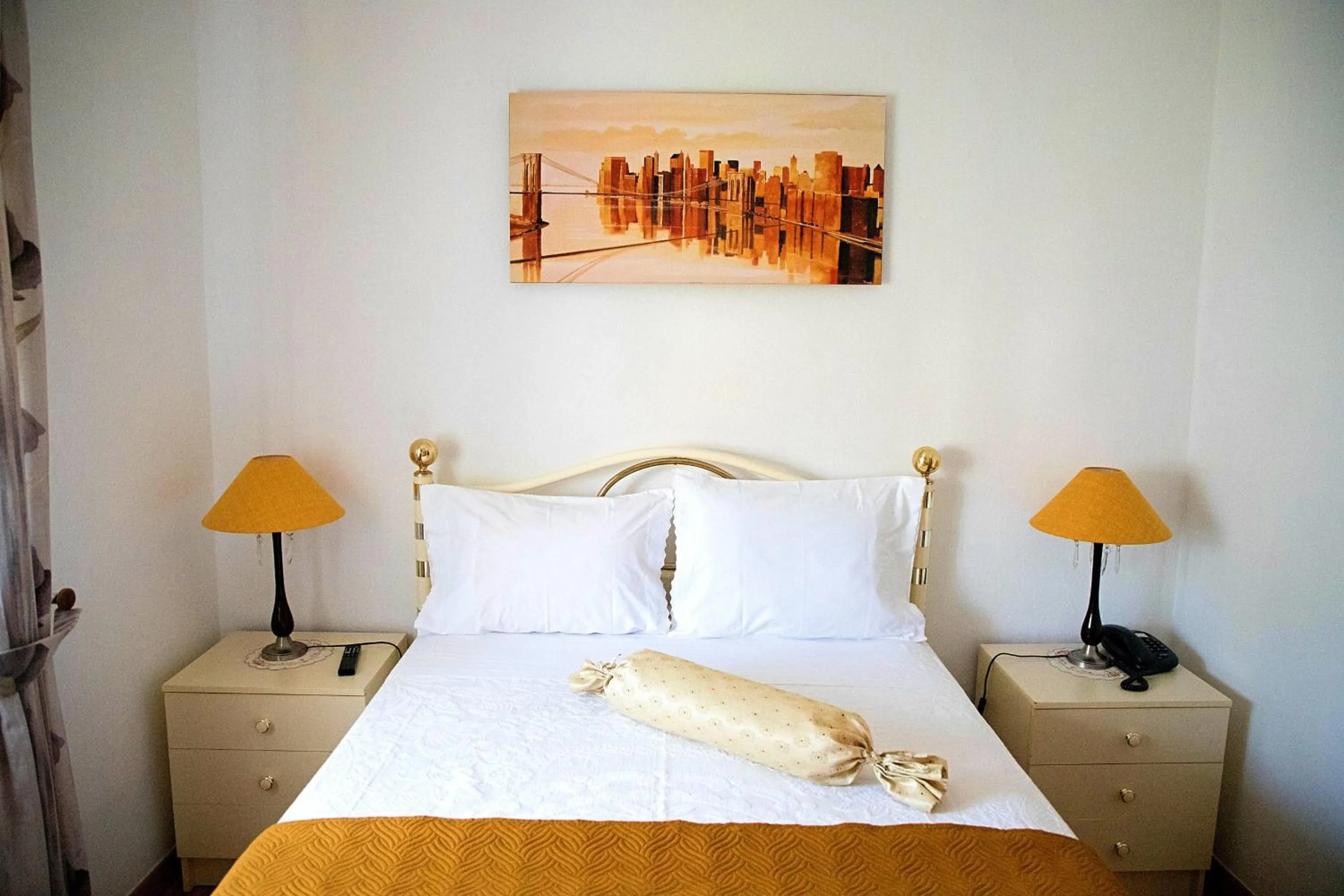 Double Room in Alojamento Local Familiar