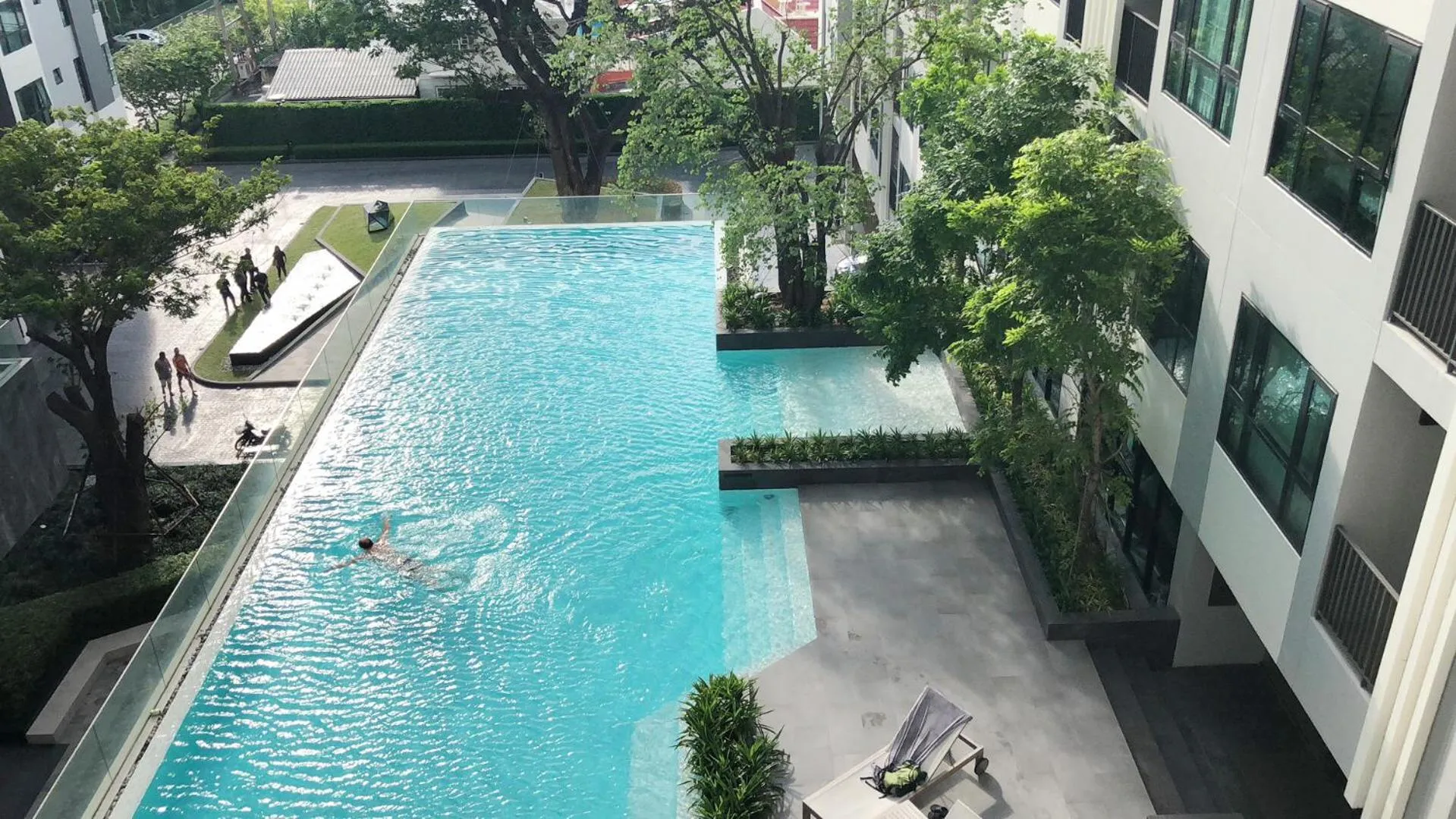 Swimming pool in Many Holiday The Base Condo
