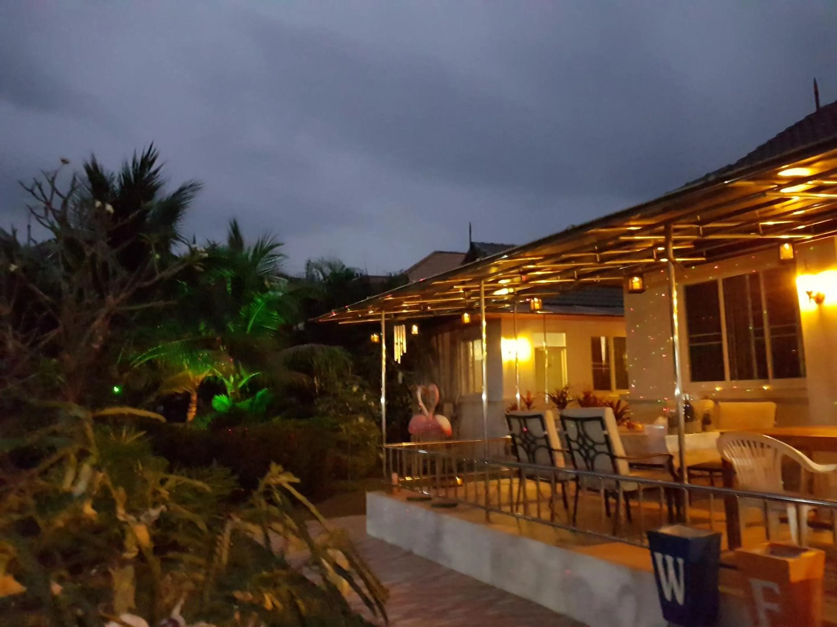 Restaurant/places to eat in Nuch's Apple Guest House